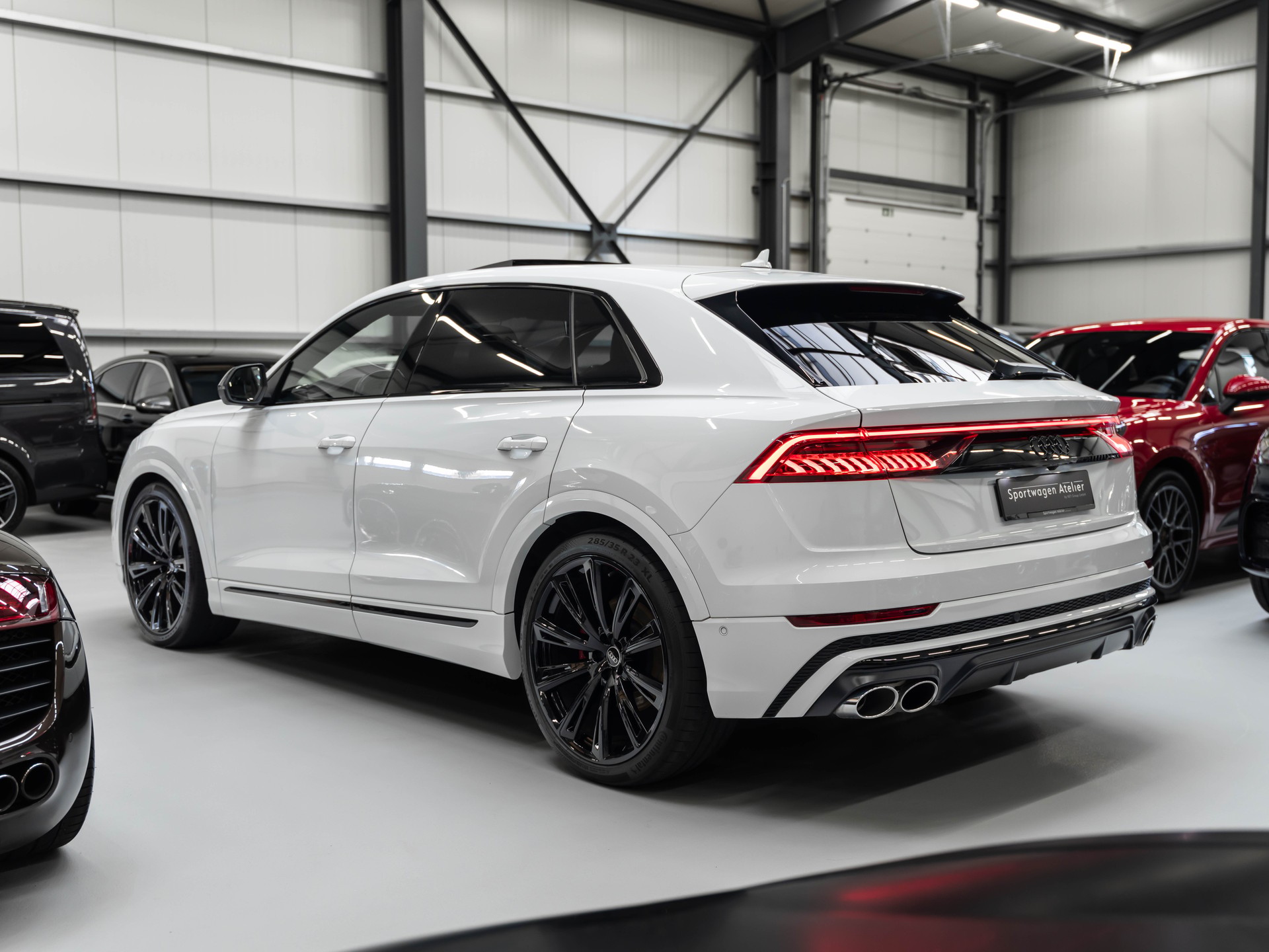 AUDI SQ8 TFSI quattro tiptronic-showroom-element-1