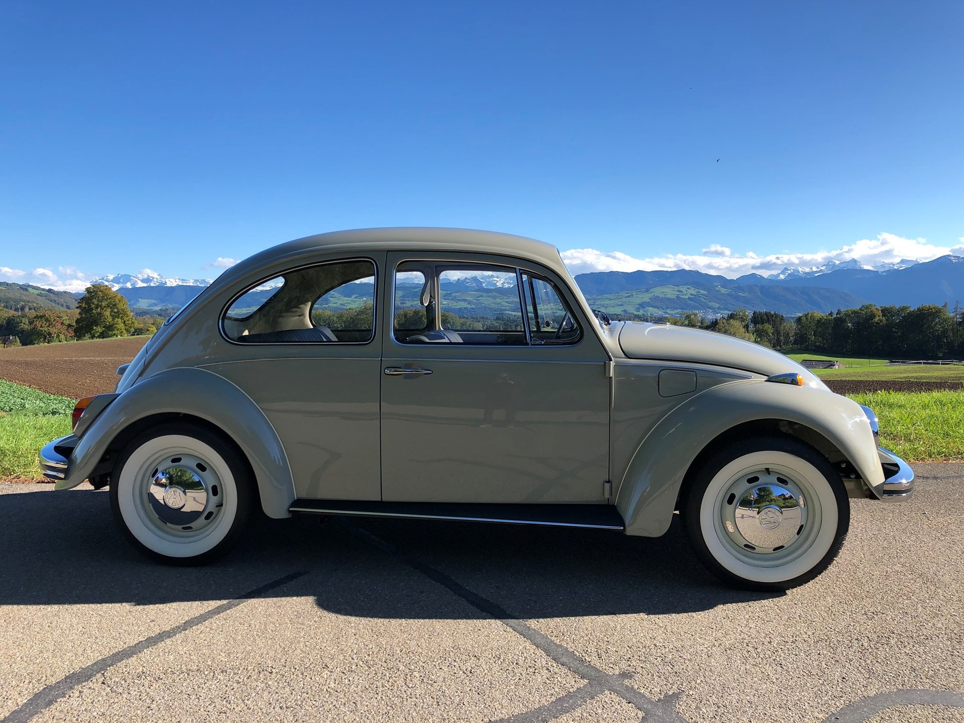 VW Käfer 1300-image-7