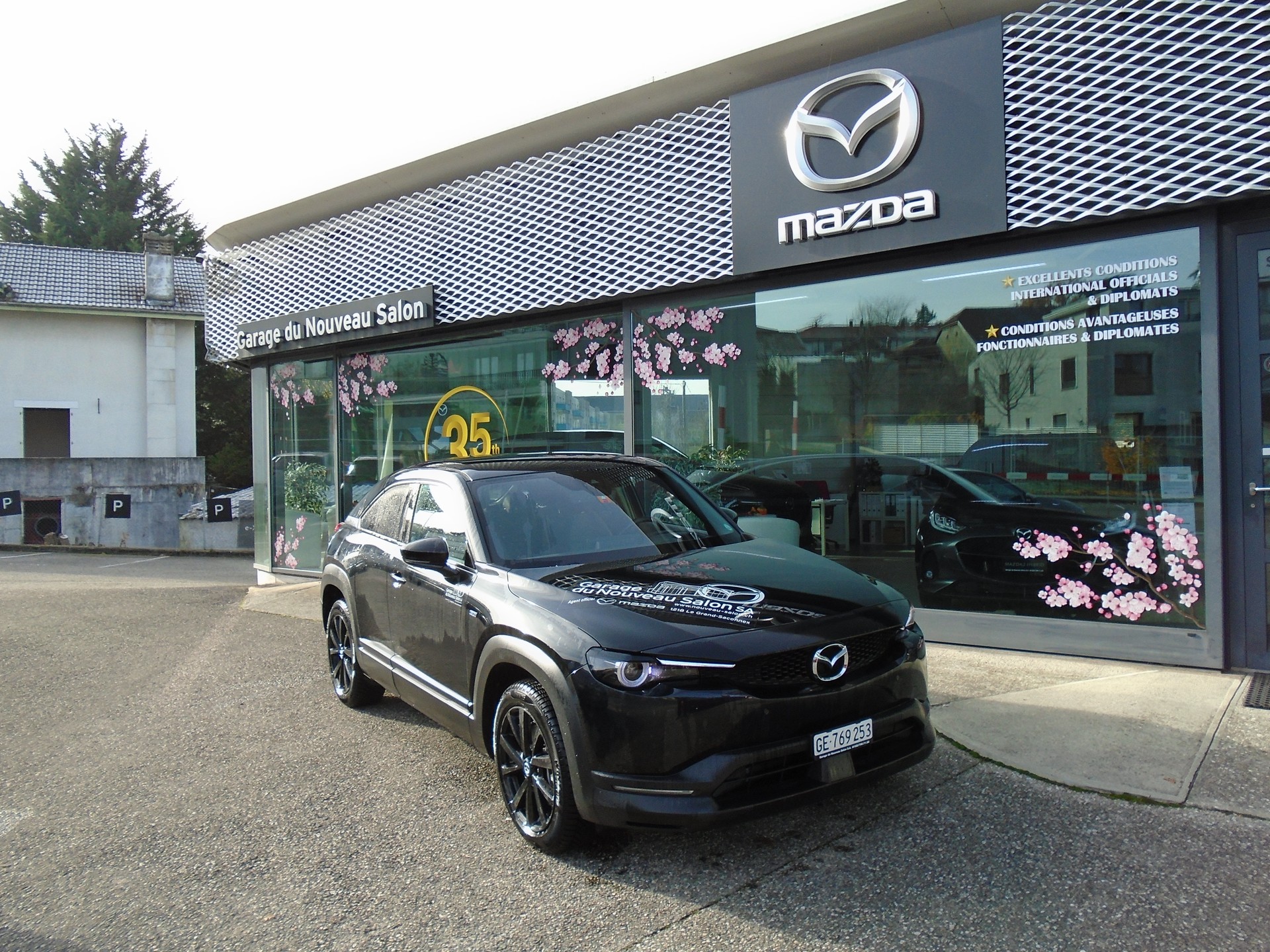 MAZDA MX-30 e-Skyactiv Advantage-image-10