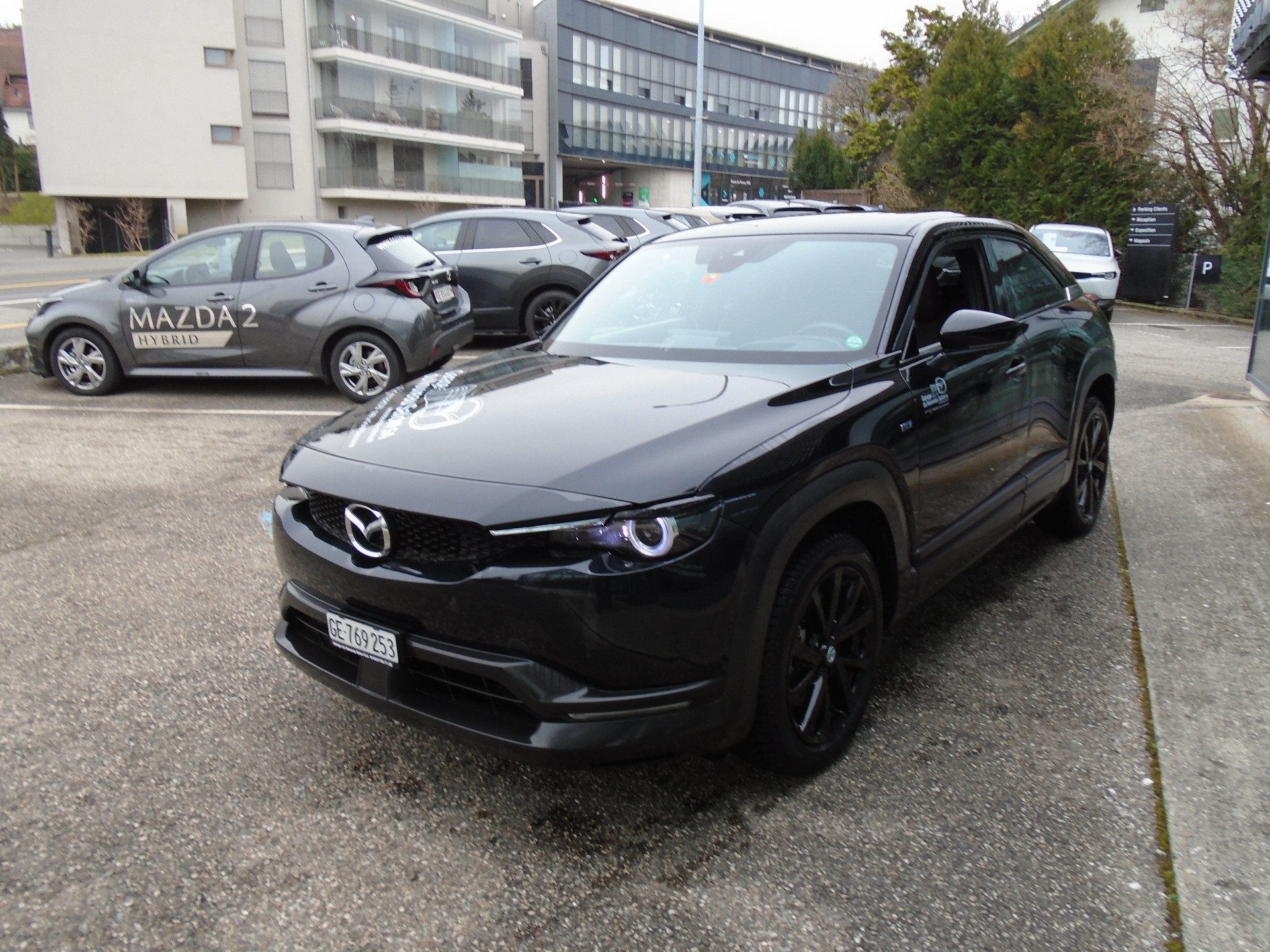 MAZDA MX-30 e-Skyactiv Advantage-image-0