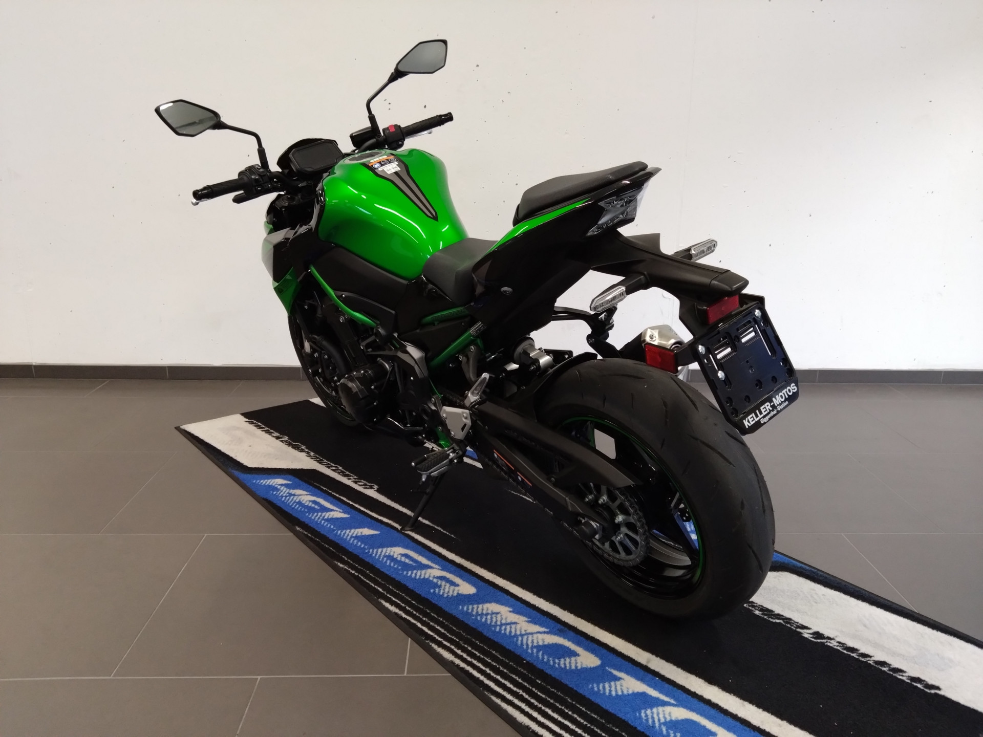 KAWASAKI Z 900 Aktion-image-3