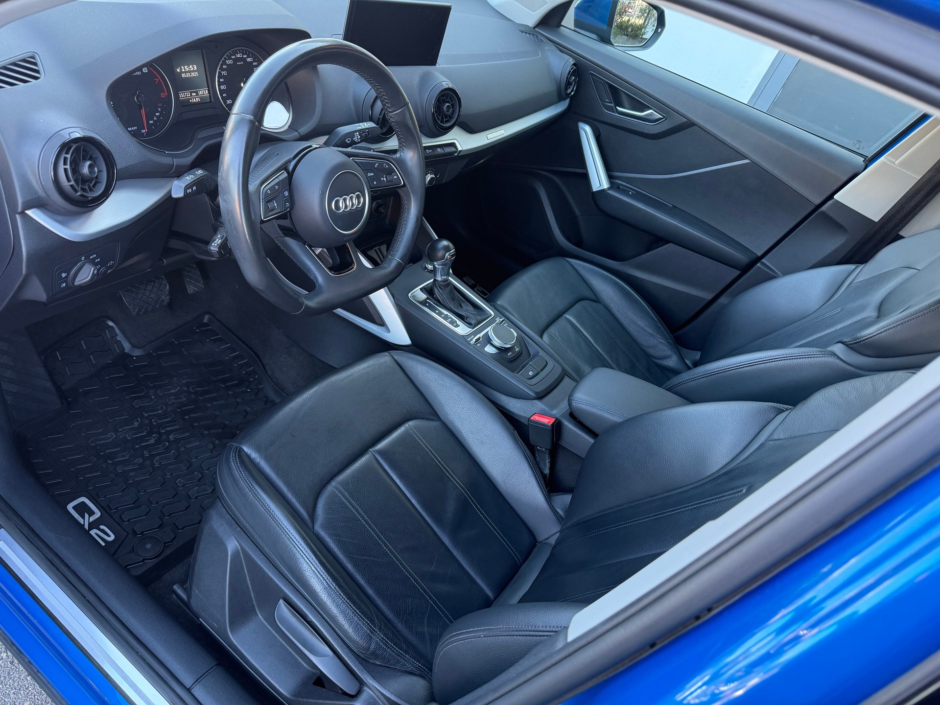 AUDI Q2 2.0 TFSI sport quattro S-tronic-image-7
