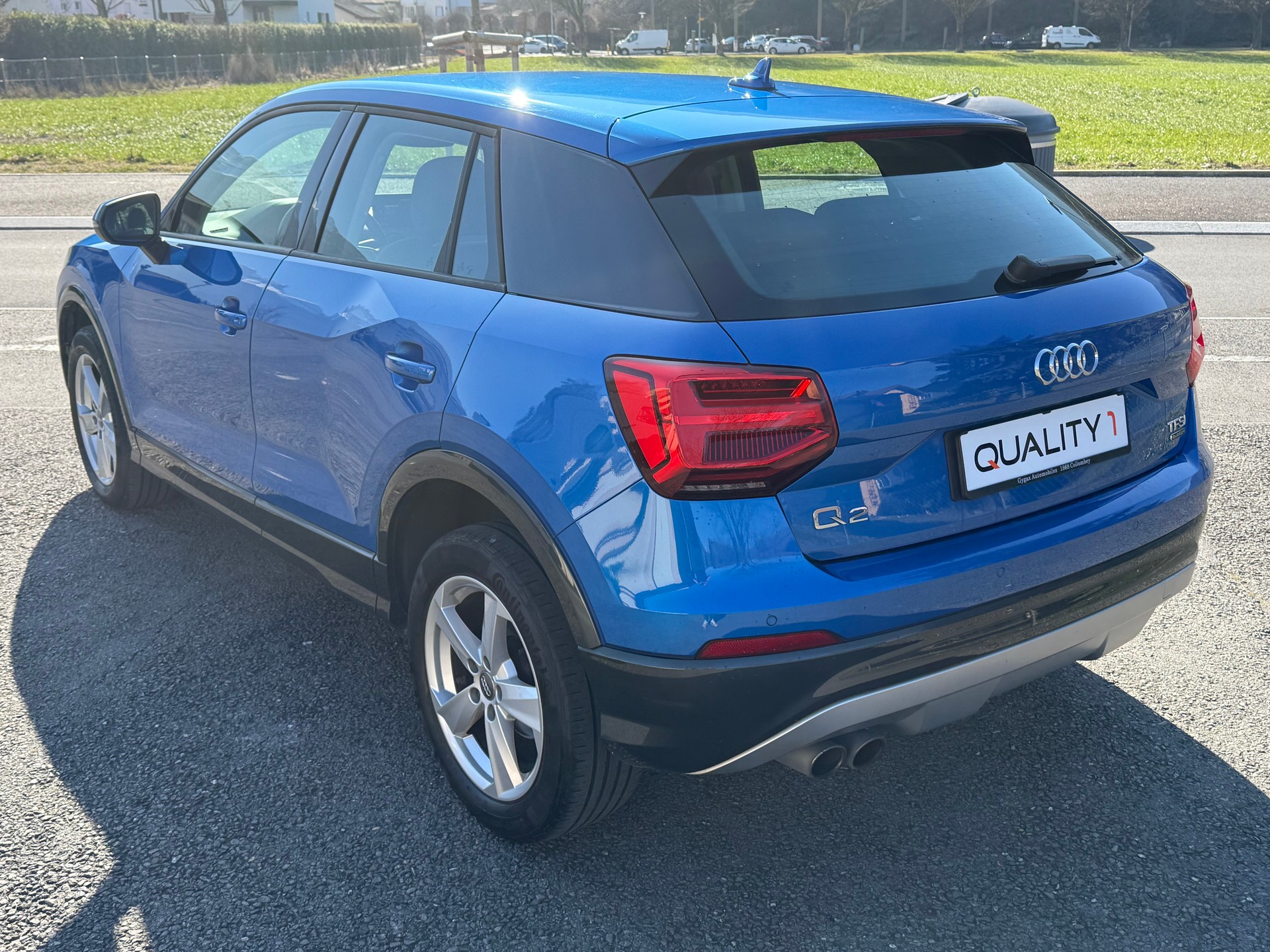 AUDI Q2 2.0 TFSI sport quattro S-tronic-image-3