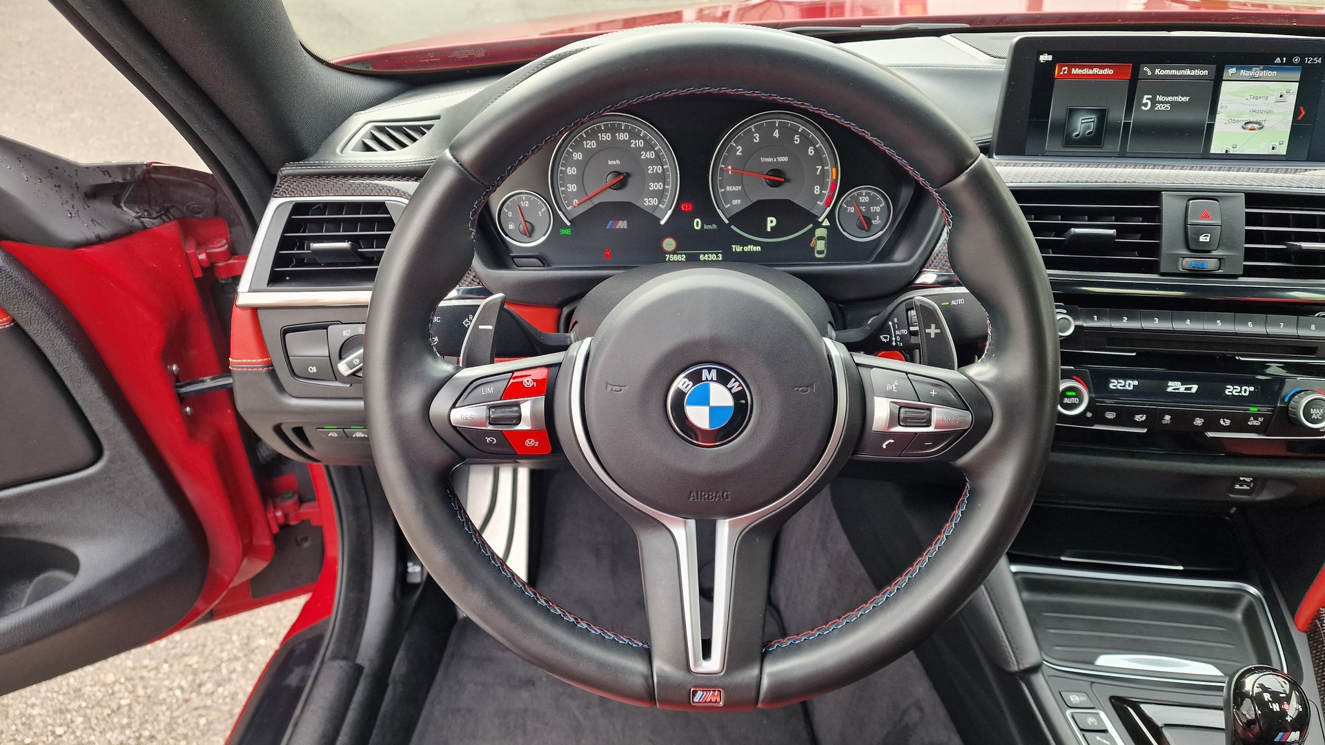 BMW M4 Coupé Competition DKG-image-19