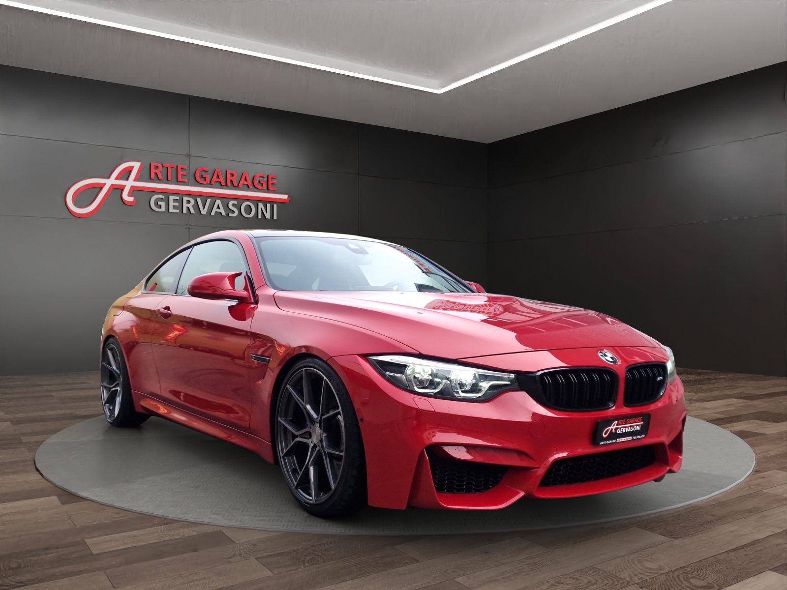 BMW M4 Coupé Competition DKG-showroom-element-2