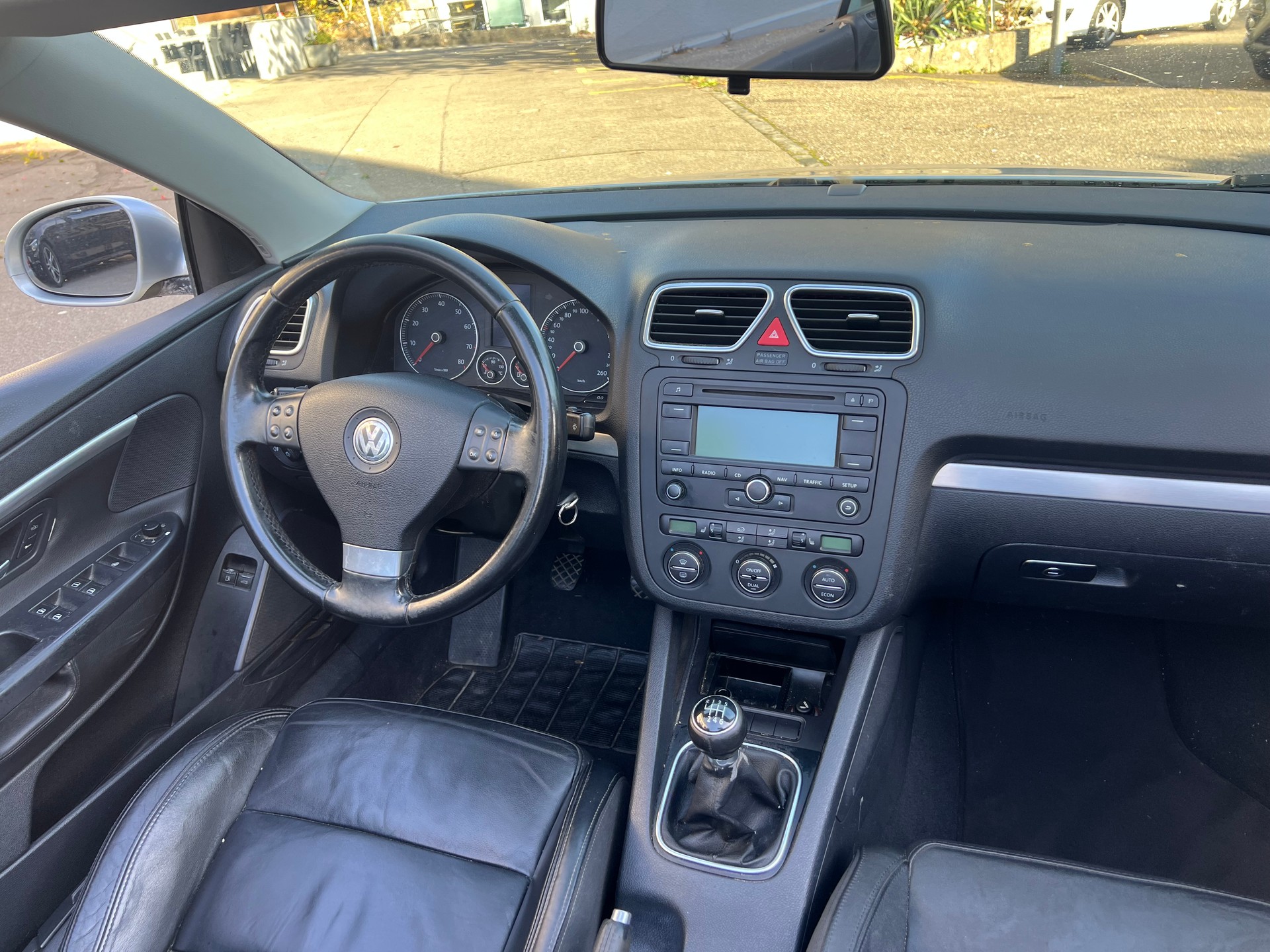 VW Eos 2.0 FSI-image-5