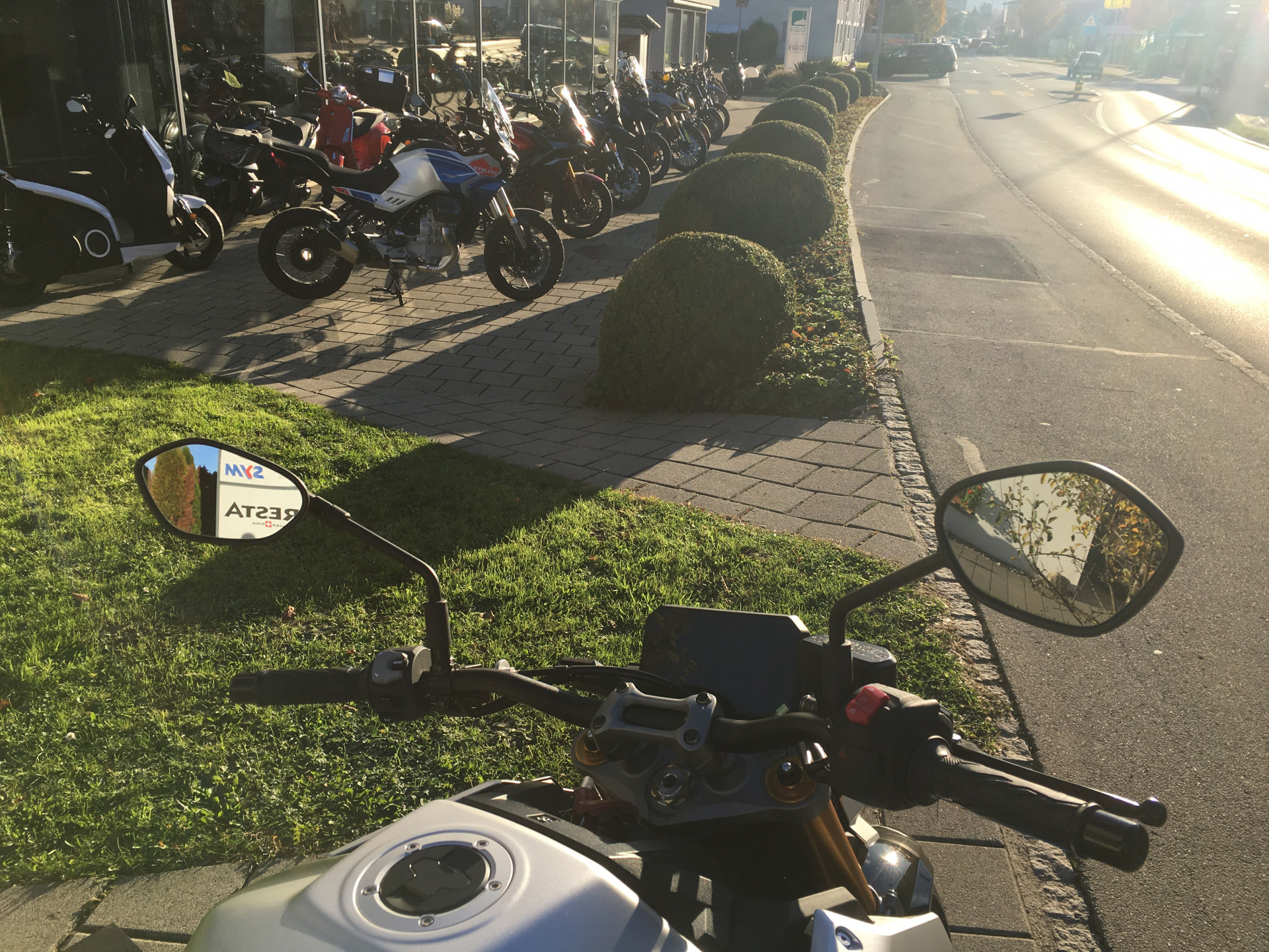 SUZUKI GSX-S 1000-image-2