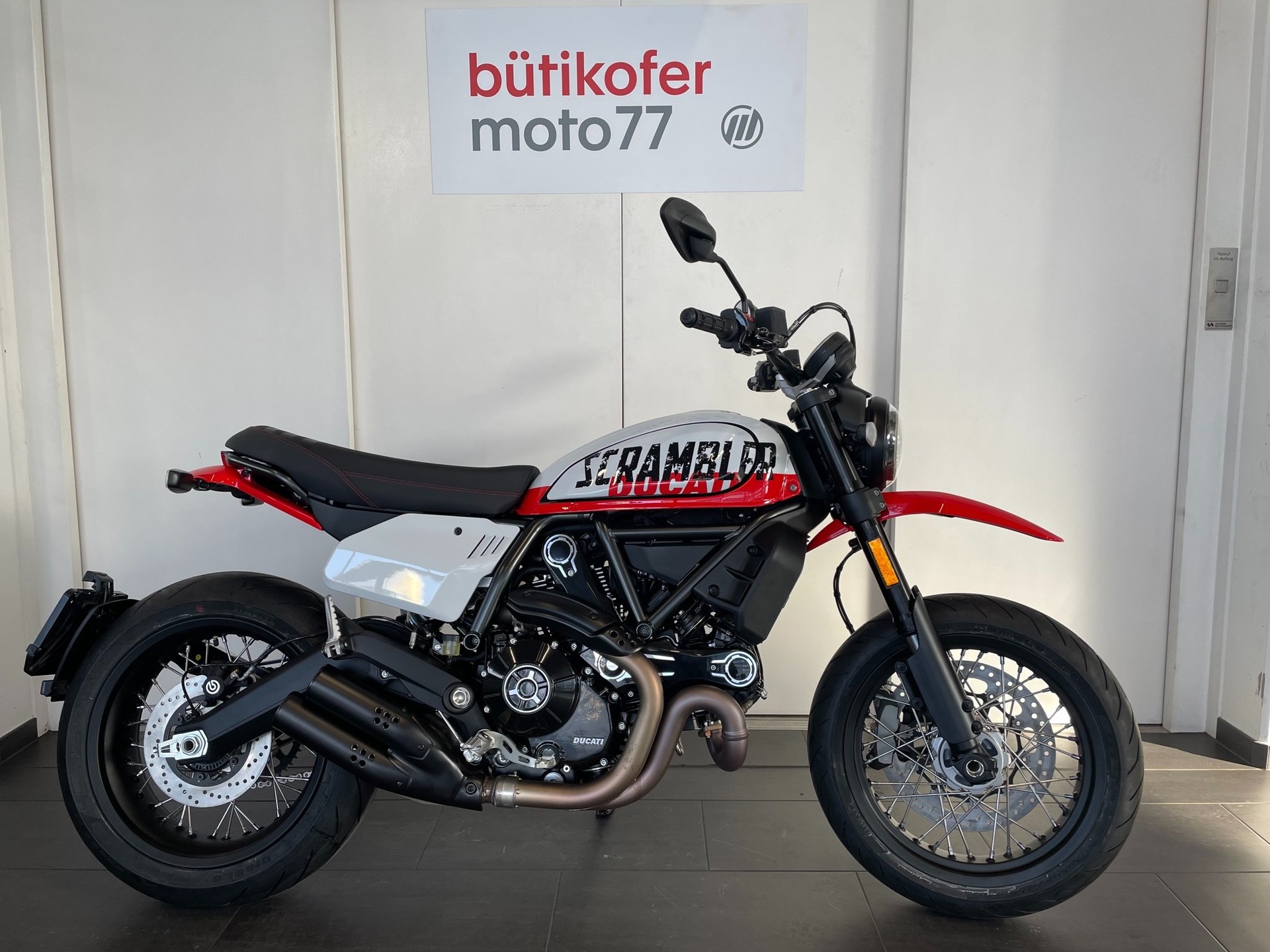 DUCATI Scrambler Urban Motard ABS-image-1