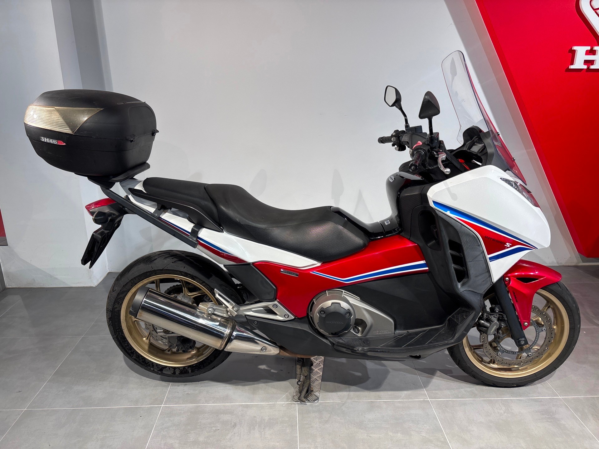 HONDA NC 750 D Integra Sporty ABS-image-1