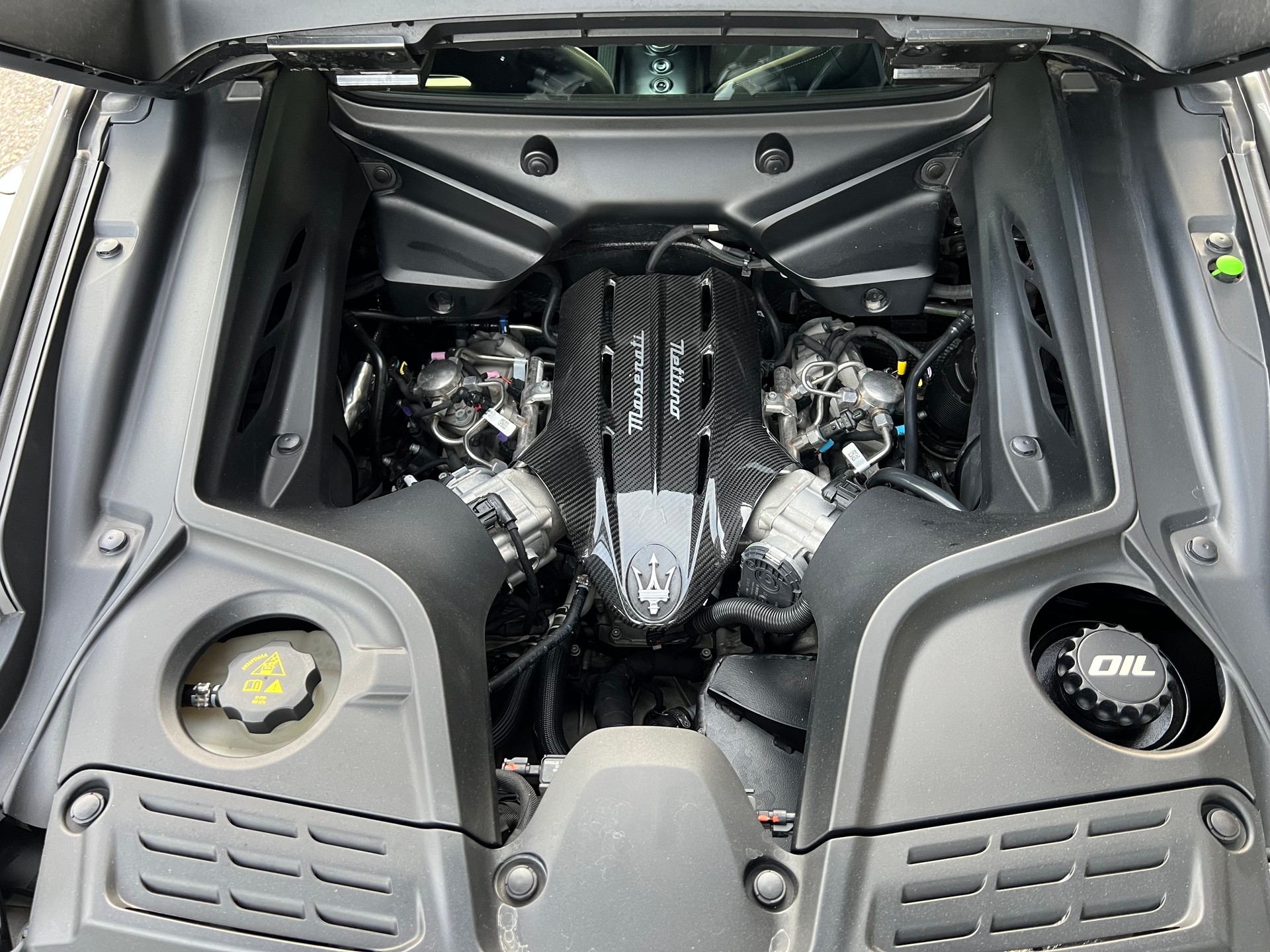 MASERATI MC 20-image-28