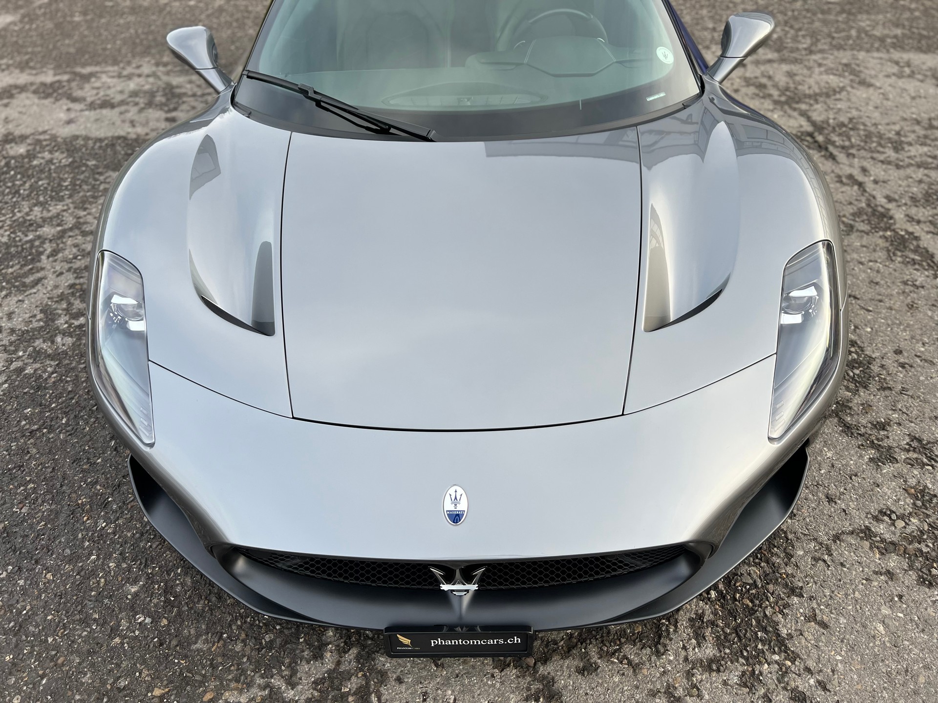 MASERATI MC 20-image-25