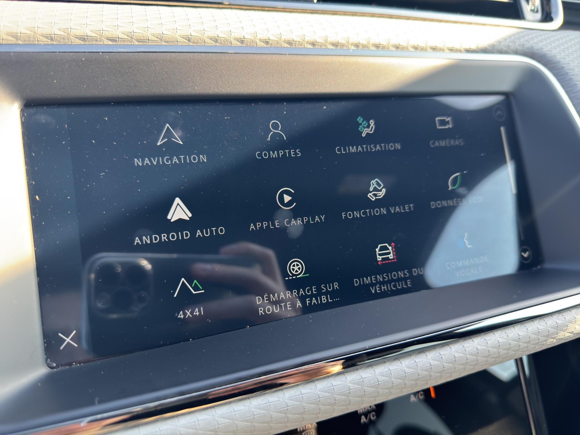 LAND ROVER Range Rover Evoque 2.0 T R-Dynamic S-image-16