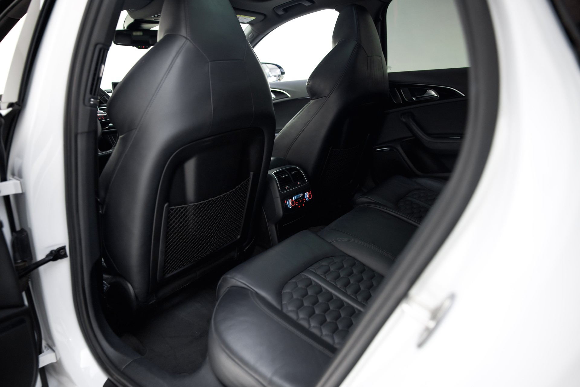 AUDI RS6 Avant 4.0 TFSI V8 quattro Tiptronic-image-20