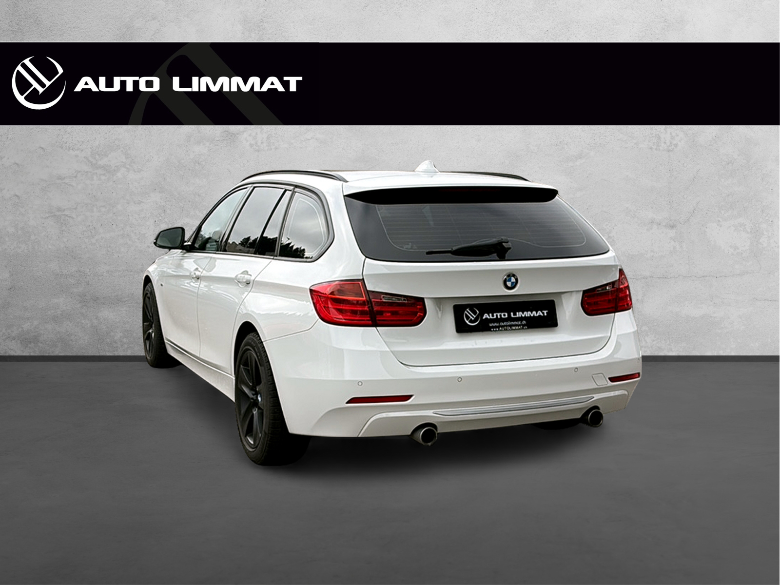 BMW 335i xDrive Touring Modern Line Steptronic-showroom-element-3