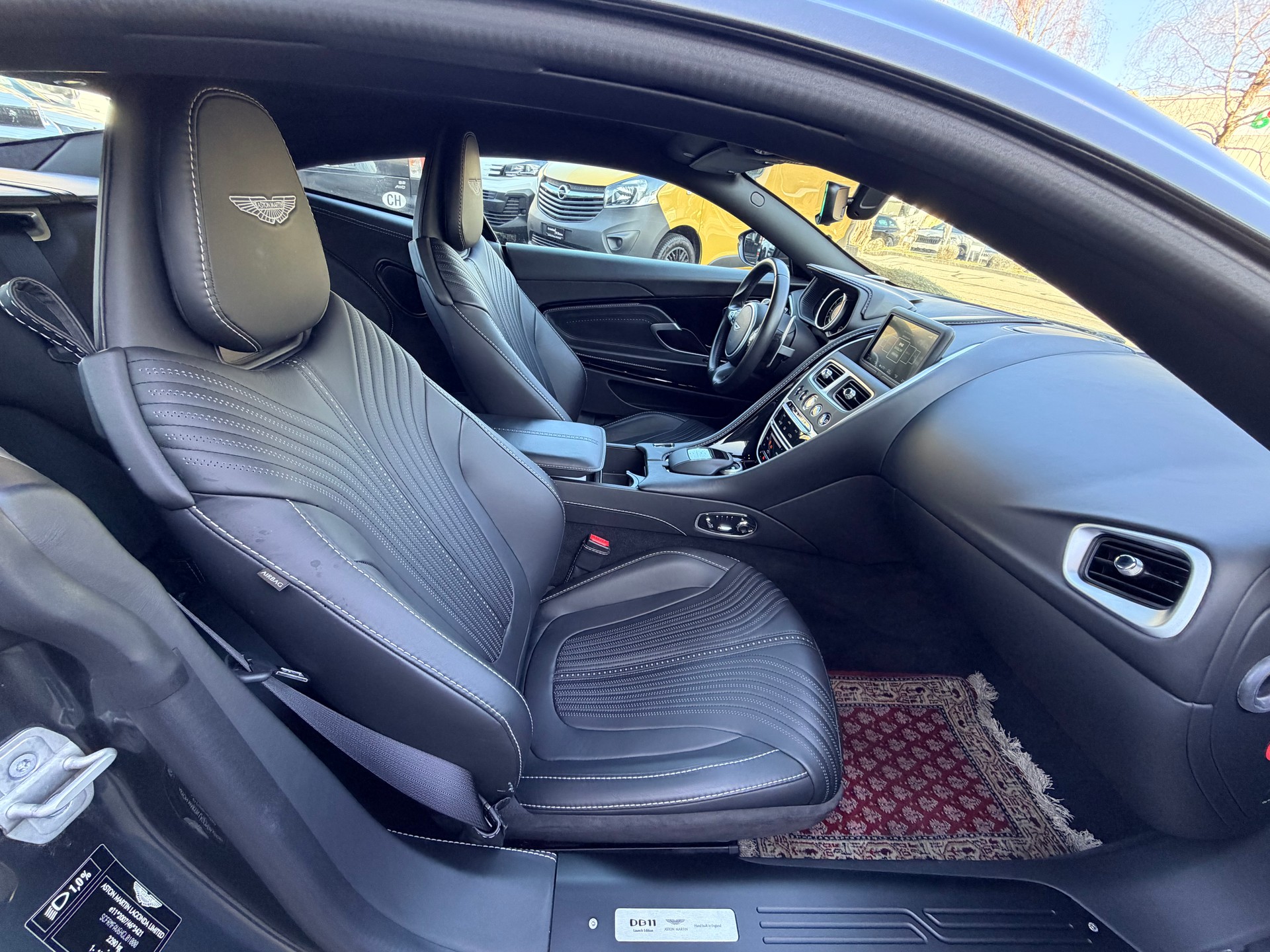 ASTON MARTIN DB11 V12 Touchtronic 3-image-7