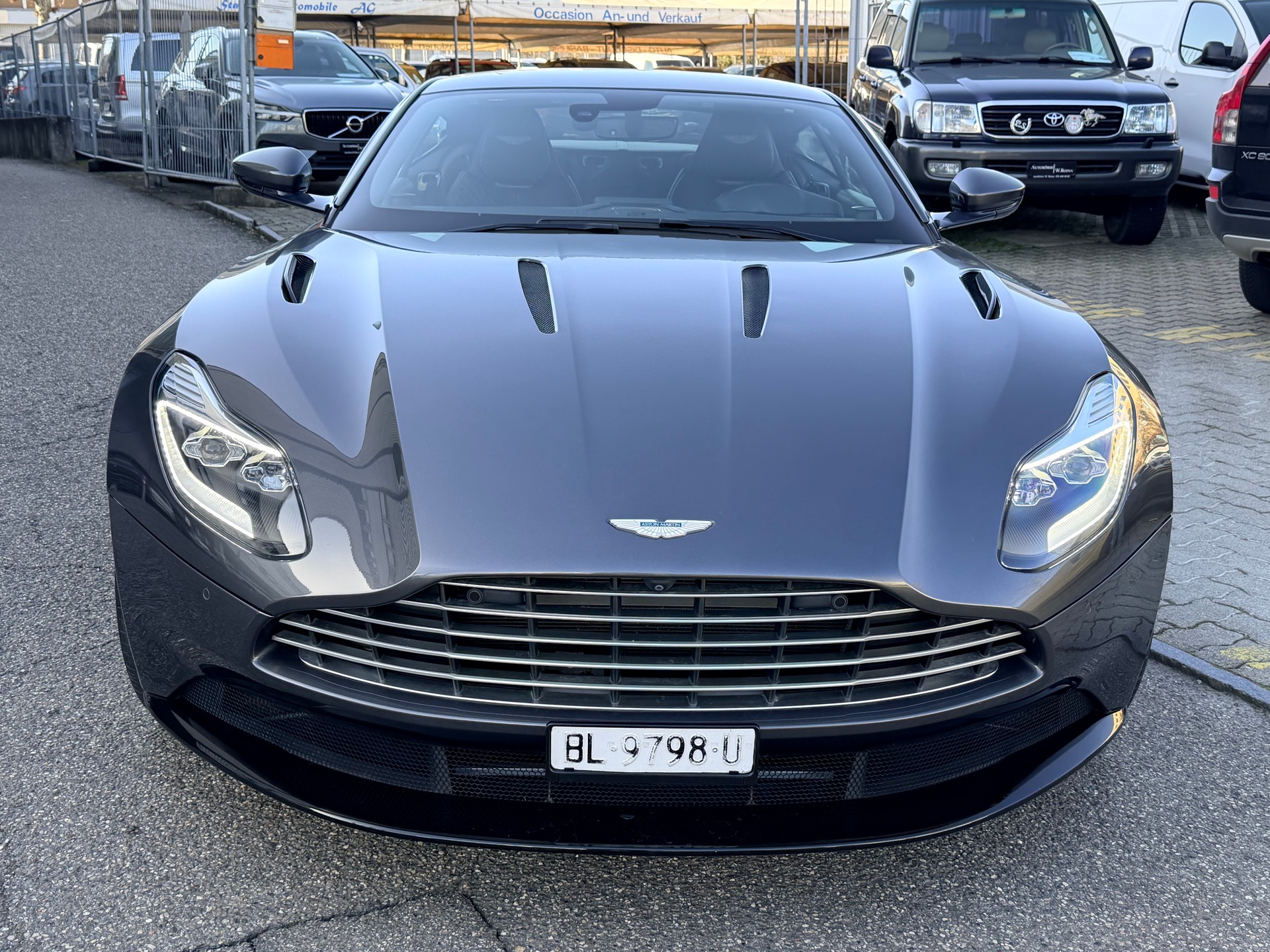 ASTON MARTIN DB11 V12 Touchtronic 3-image-6