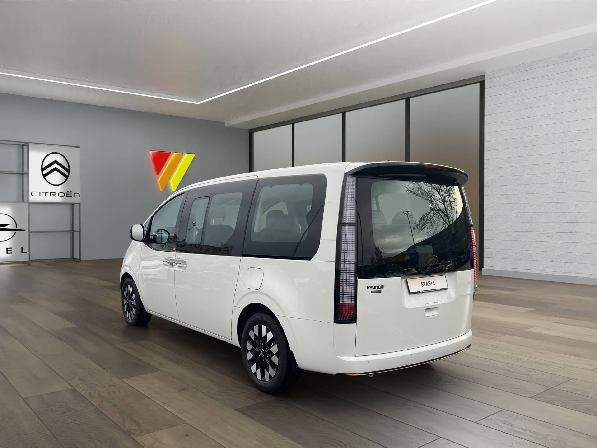 HYUNDAI Staria Premium 1.6 GDi HEV Vertex-image-13