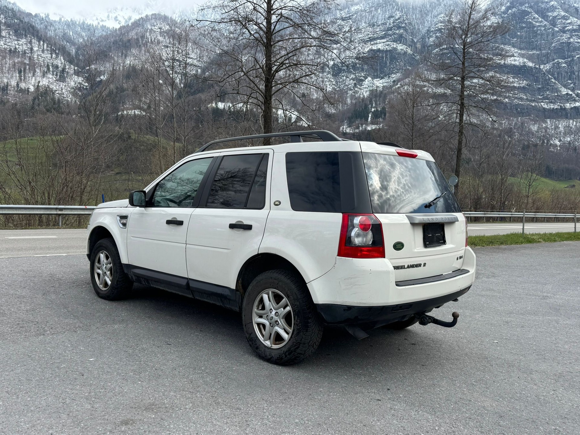 LAND ROVER Freelander 2.2 TD4 E-image-13