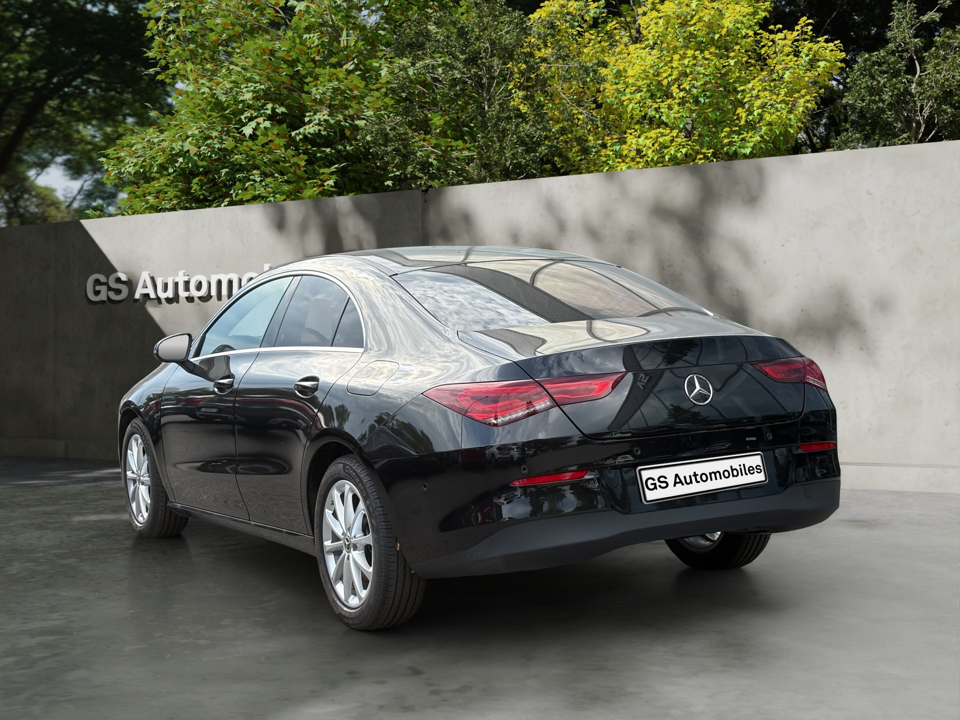 MERCEDES-BENZ CLA 200-image-5