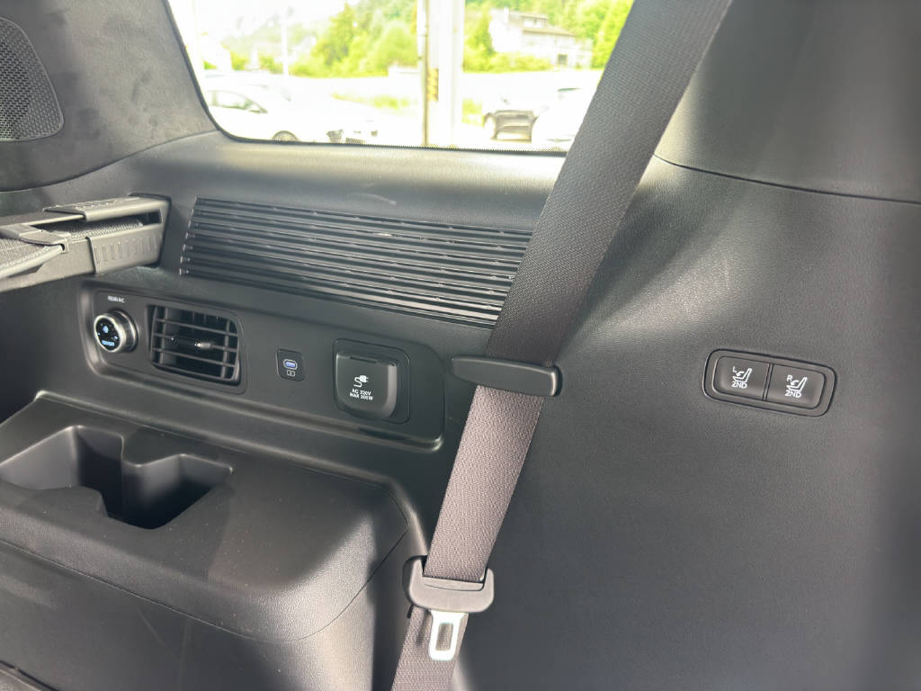 HYUNDAI SANTA FE 1.6 T-GDi Hybrid Calligraphy Swiss Edition 7P-image-19