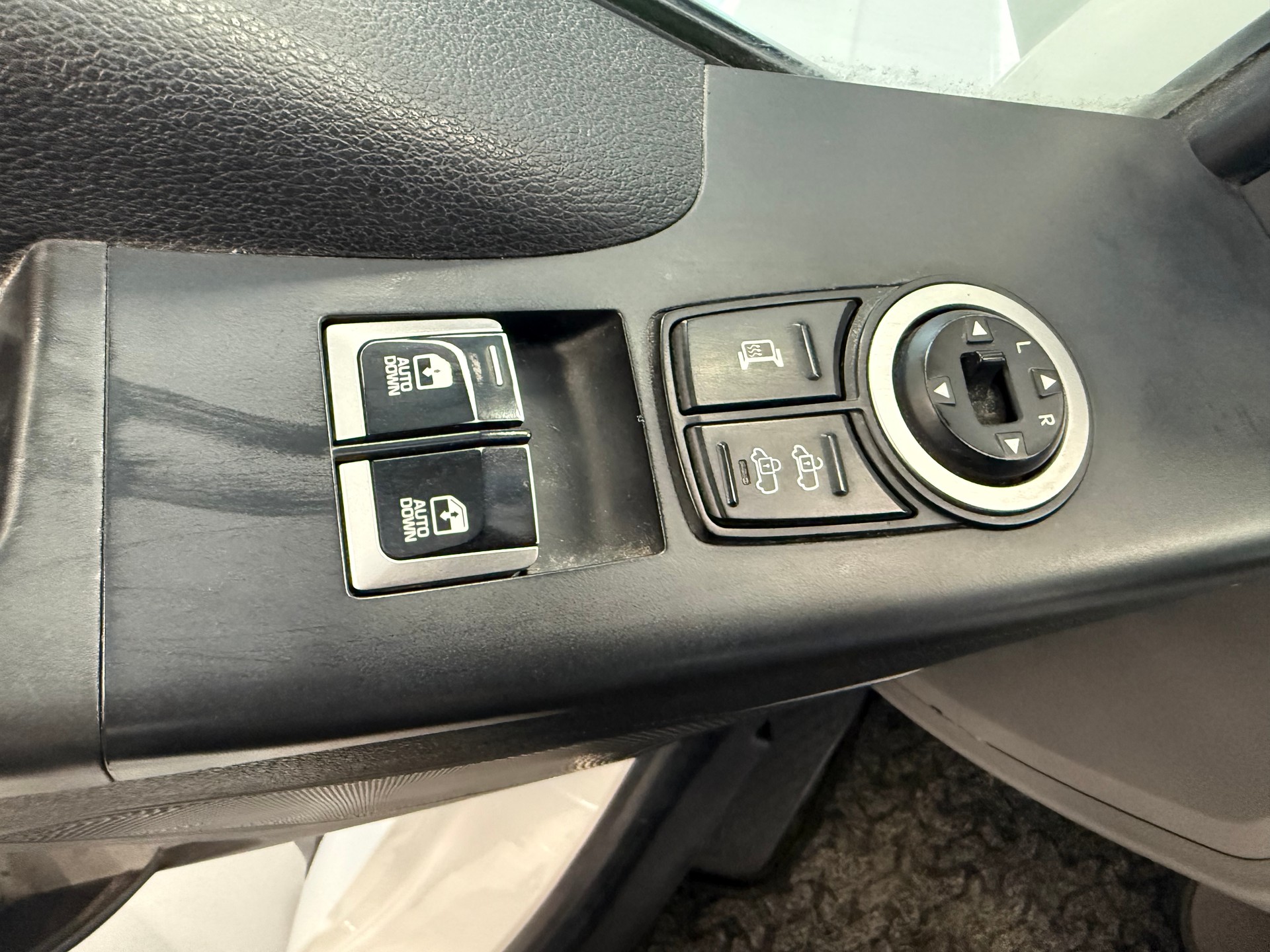 HYUNDAI H350 2.5 CRDi Origo L1 peinture complète neuve-image-19