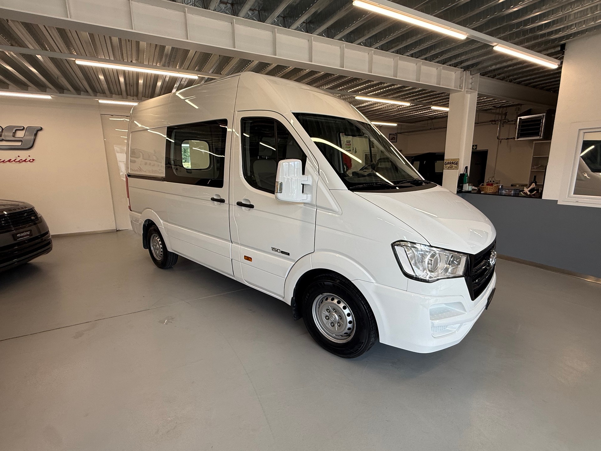 HYUNDAI H350 2.5 CRDi Origo L1 peinture complète neuve-image-11