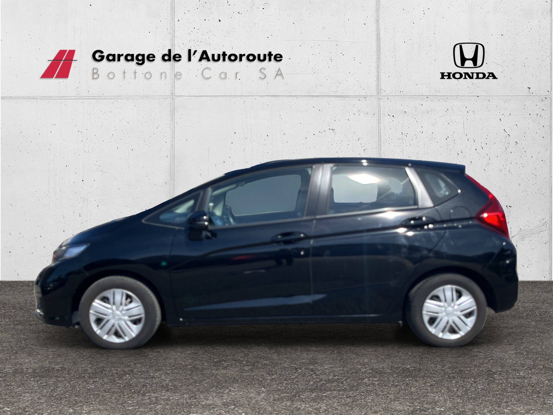 HONDA Jazz 1.3i Trend-showroom-element-1