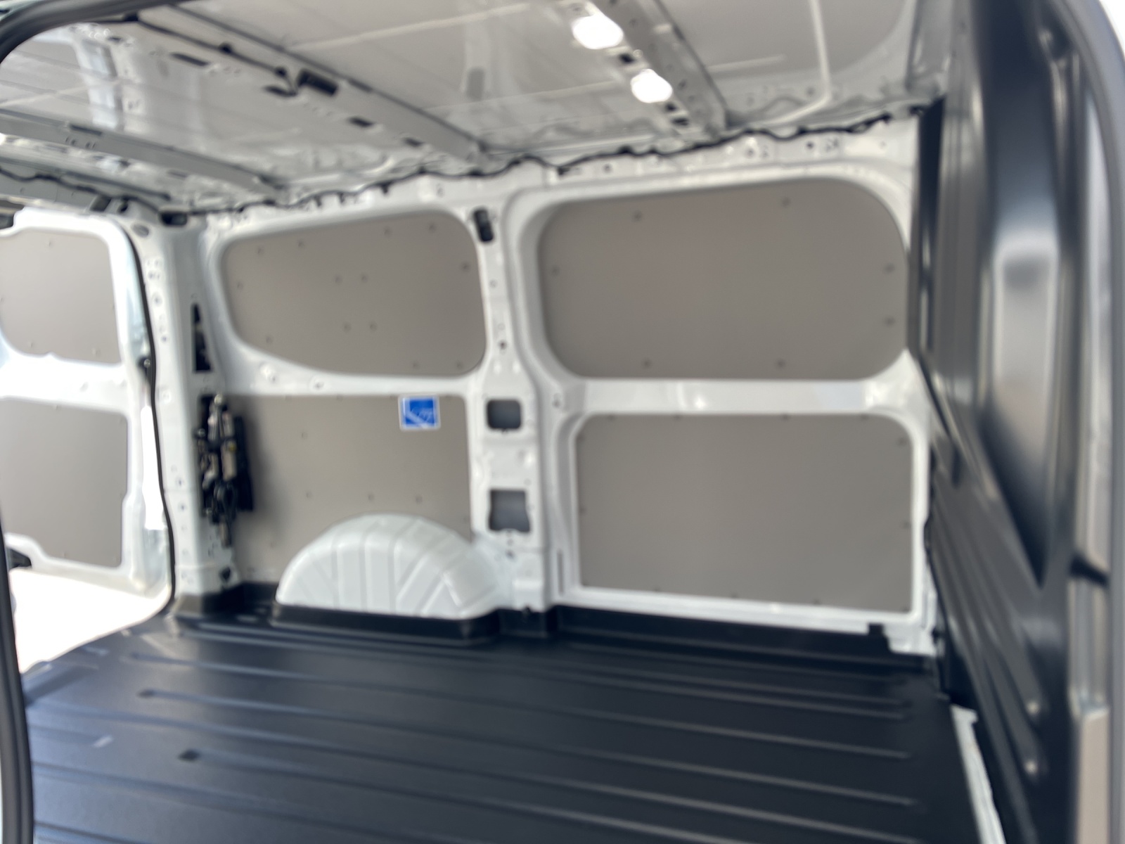 FORD Transit Custom Van 320 L1 2.0 EcoBl-image-7