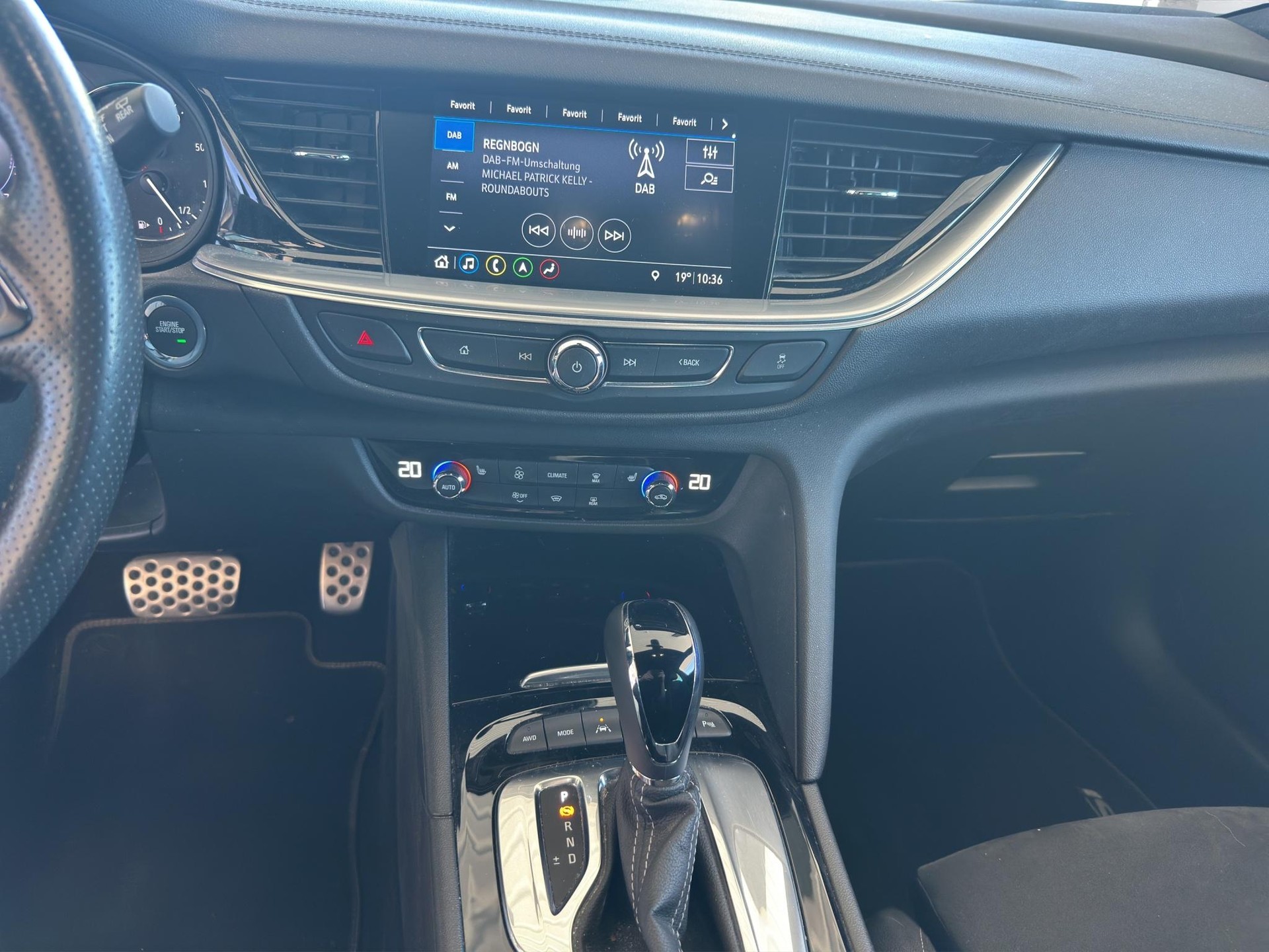 OPEL Insignia Sports Tourer 2.0 T GSi AWD-image-10