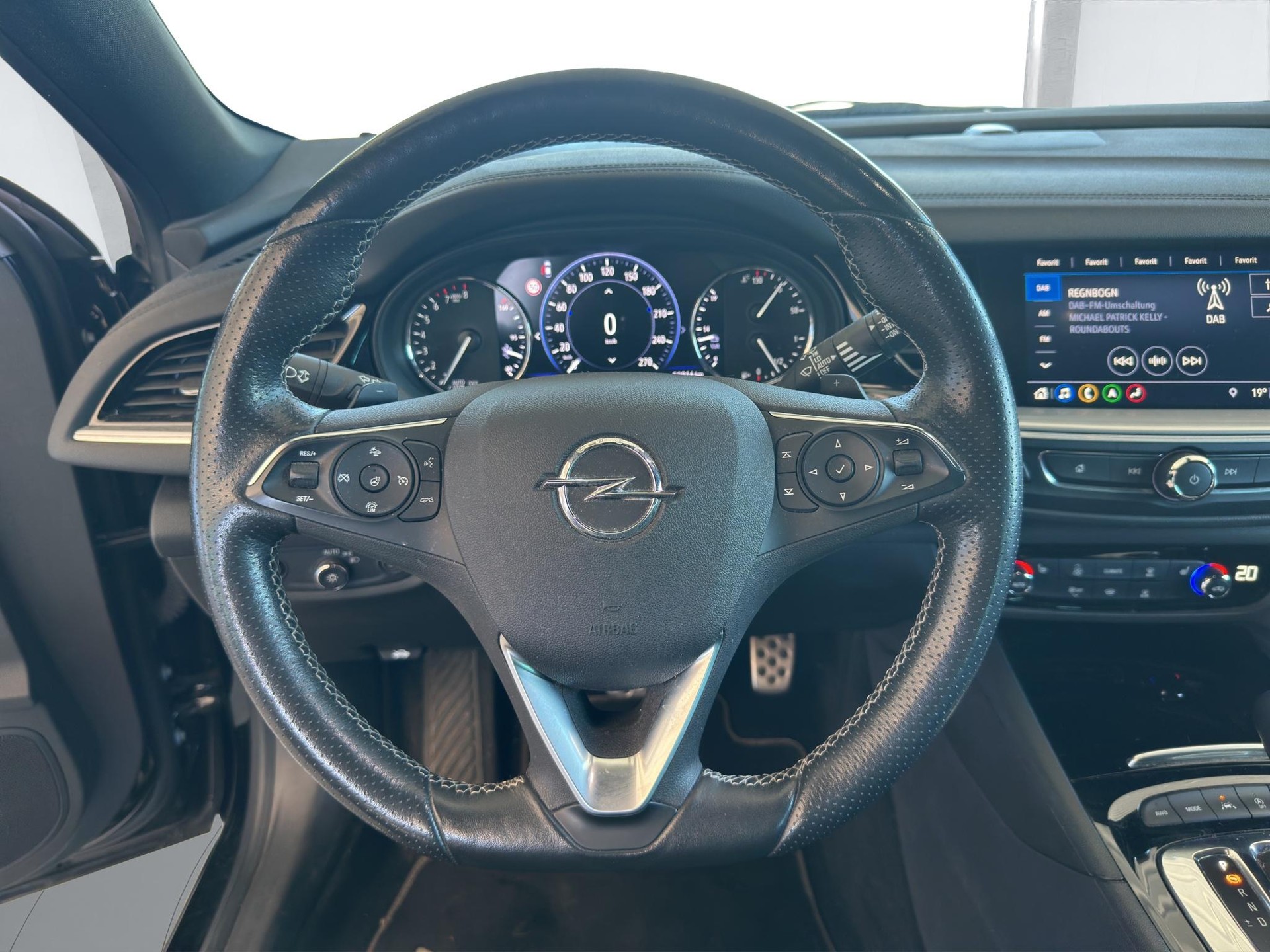 OPEL Insignia Sports Tourer 2.0 T GSi AWD-image-8