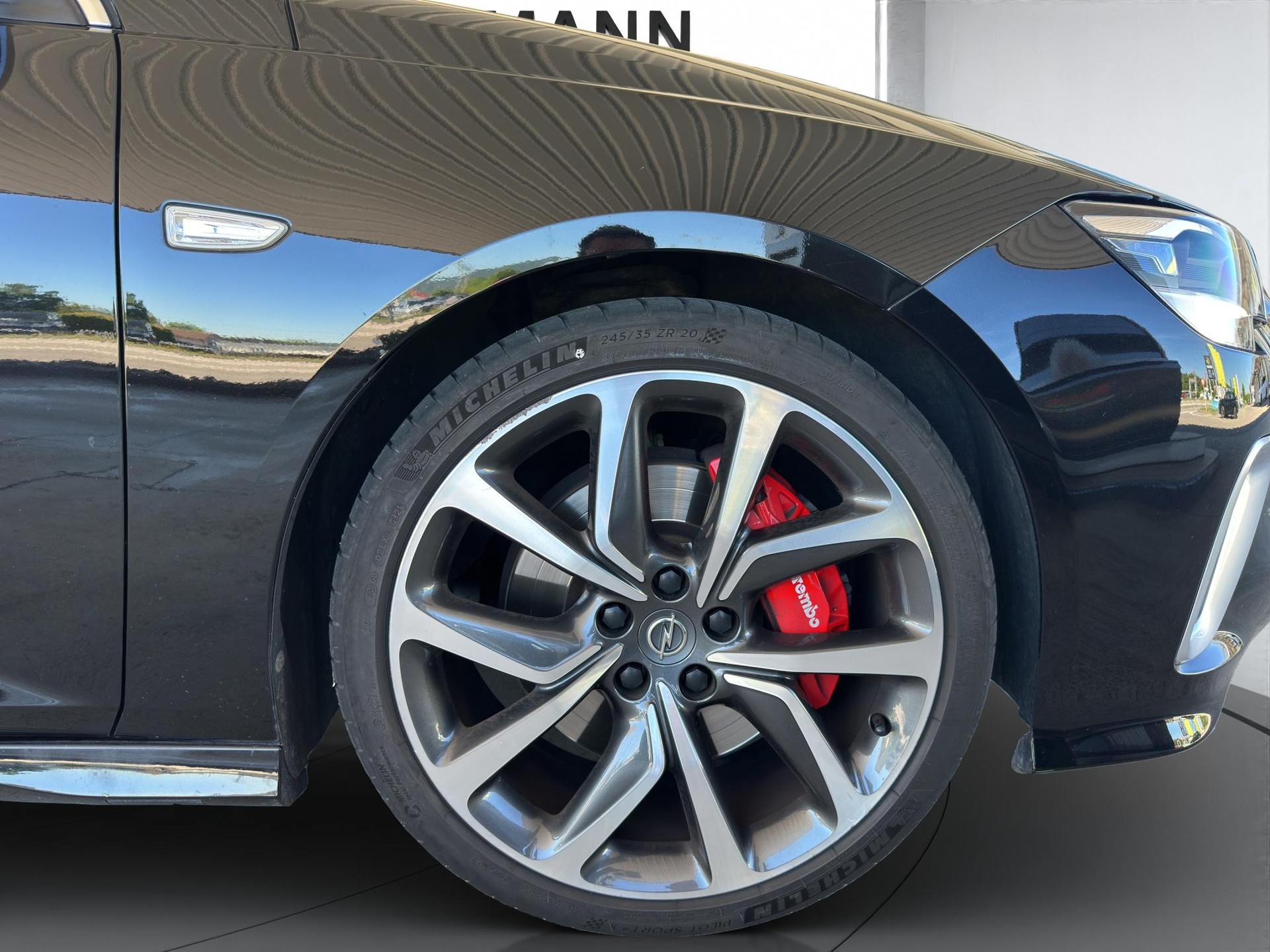 OPEL Insignia Sports Tourer 2.0 T GSi AWD-image-13