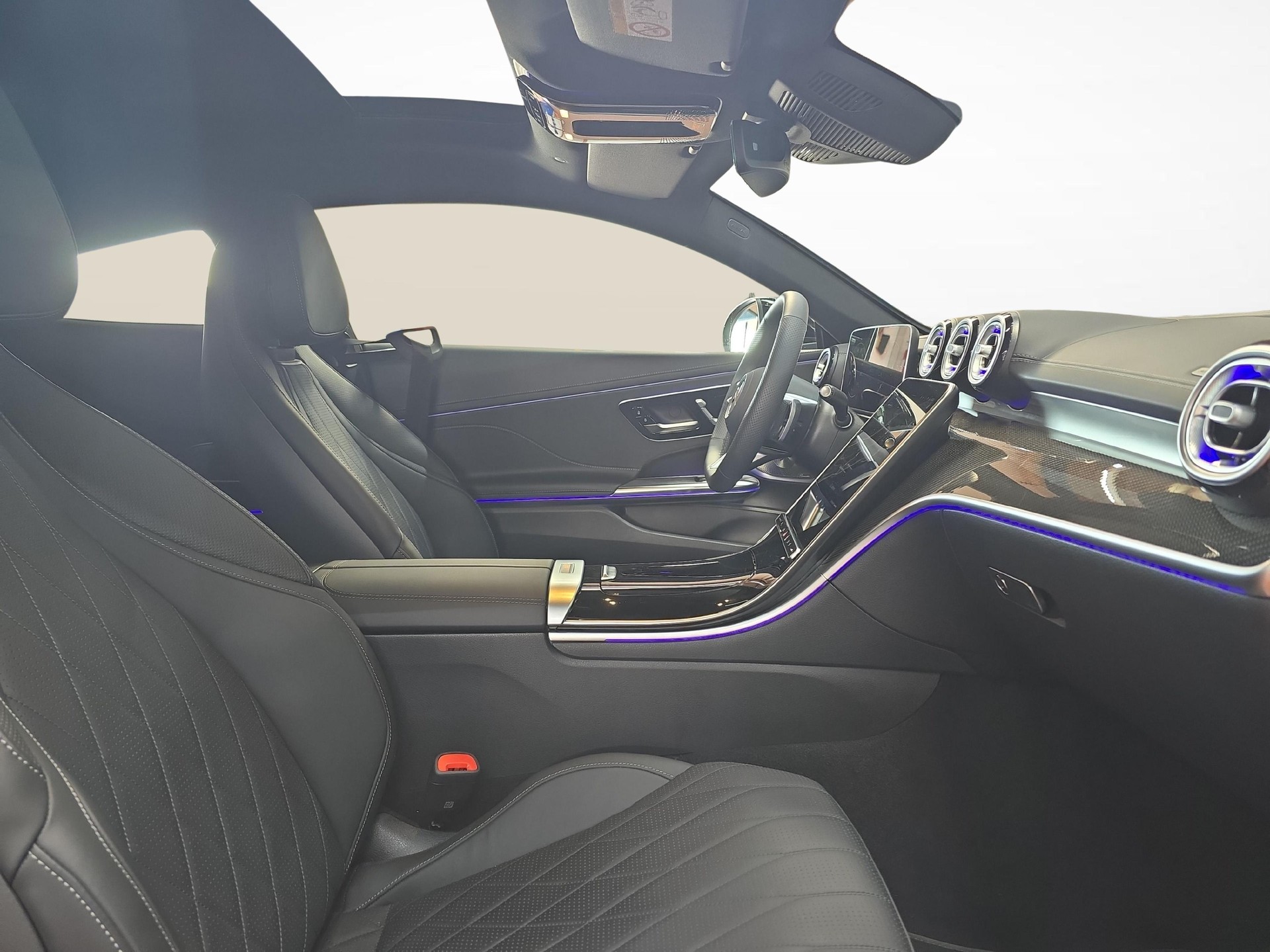 MERCEDES-BENZ CLE 450 4MATIC Coupé AMG Line-image-6