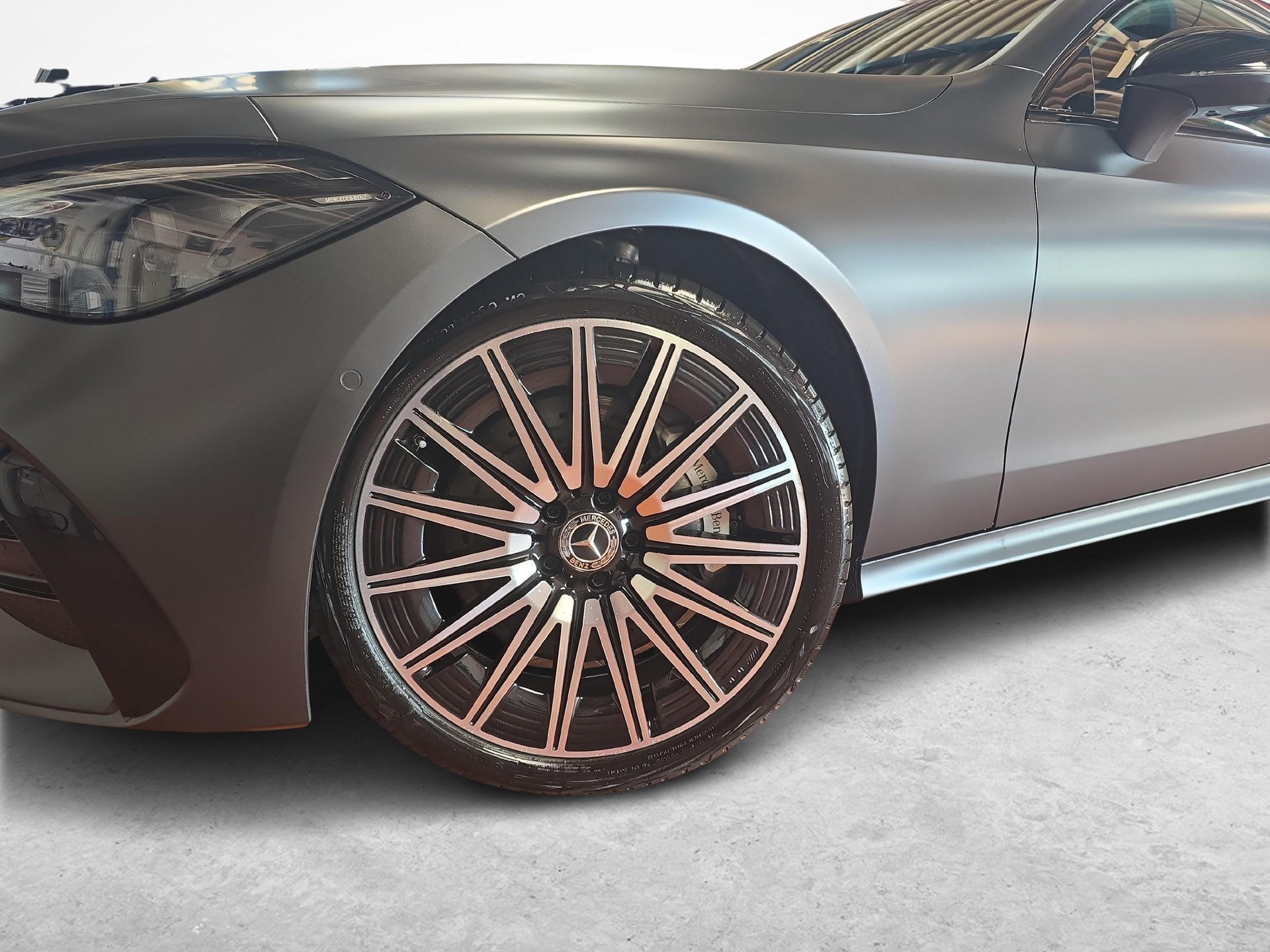 MERCEDES-BENZ CLE 450 4MATIC Coupé AMG Line-image-10