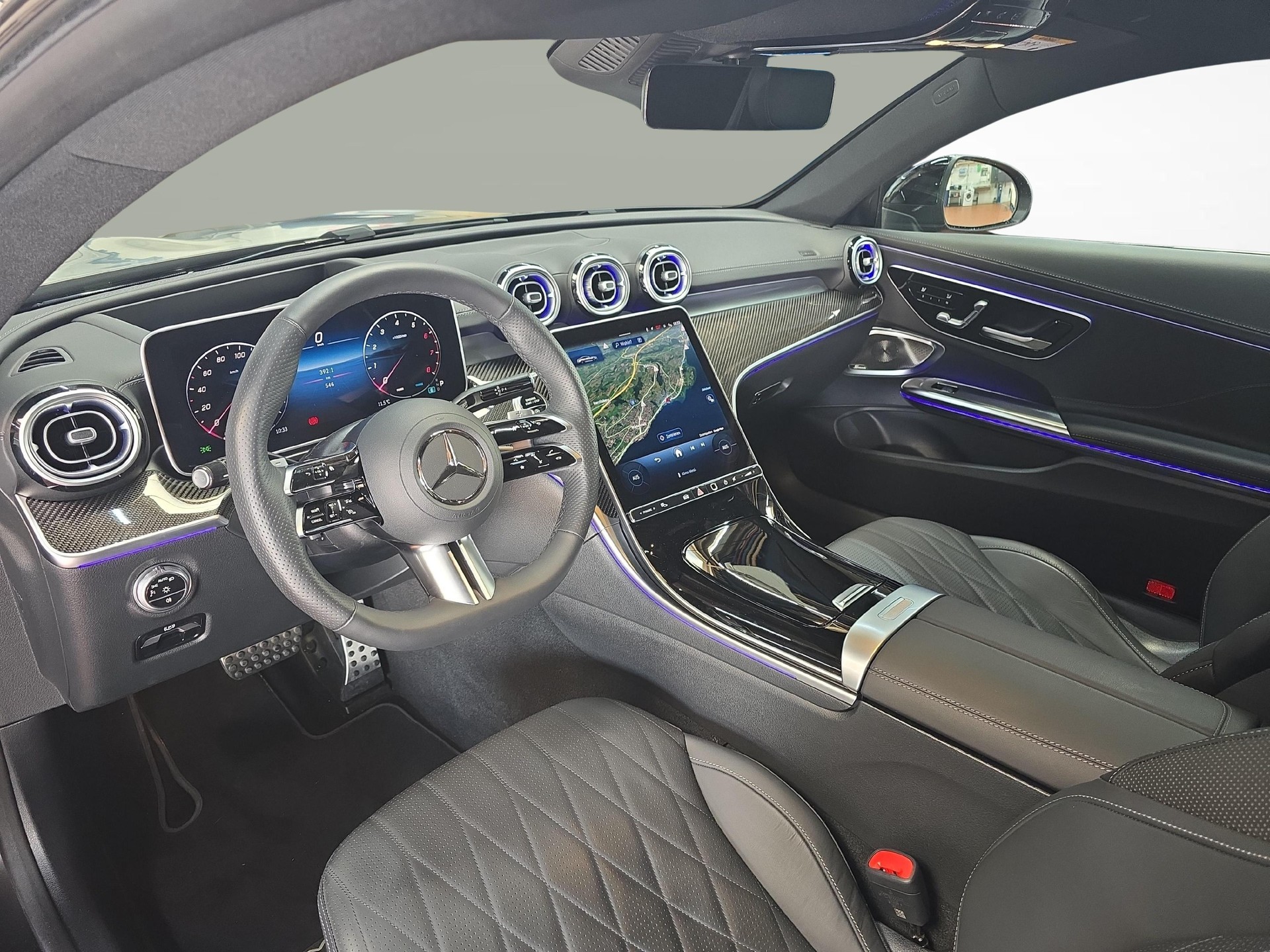MERCEDES-BENZ CLE 450 4MATIC Coupé AMG Line-image-4