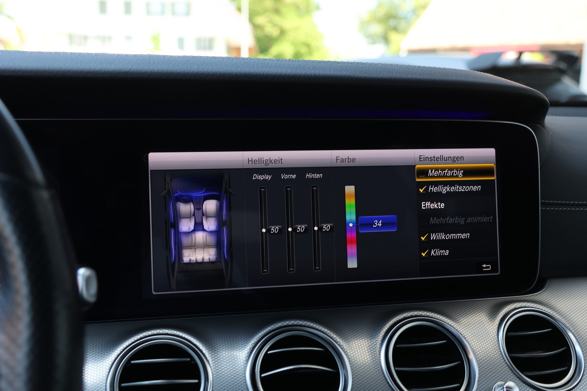 MERCEDES-BENZ E 220 d Swiss Star AMG Line 4Matic 9G-Tronic (CH) "Greymatte" + 2.1T AHK-image-21