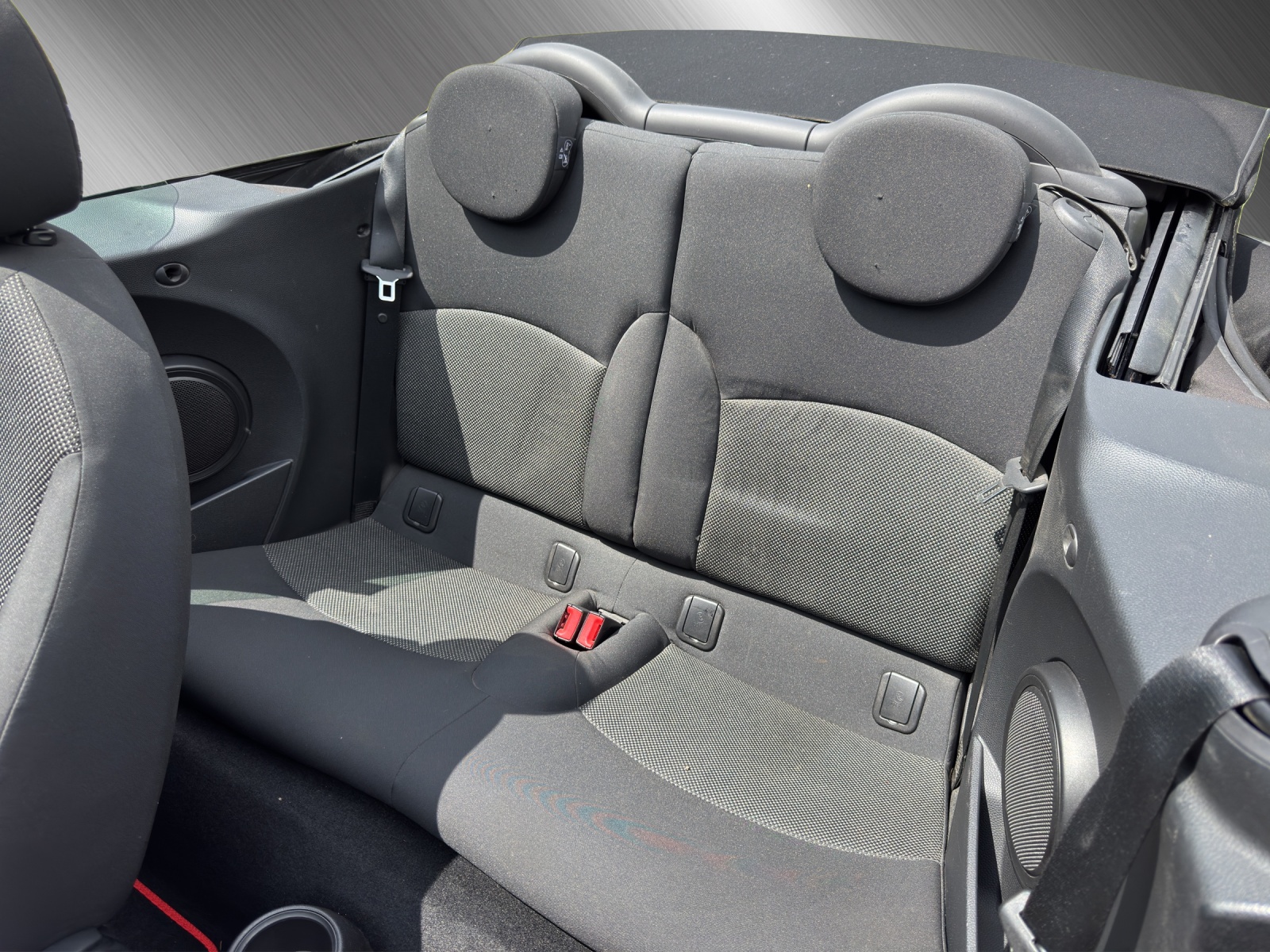 MINI Cabrio R57 1.6i One-image-12