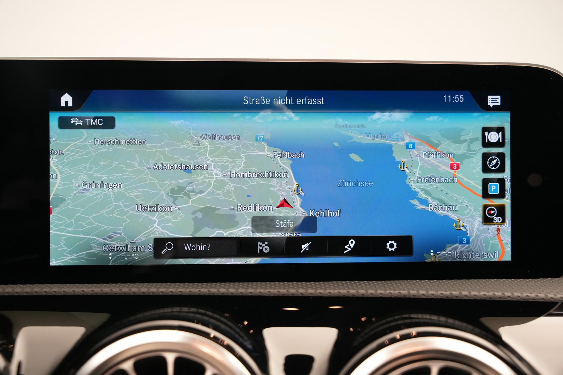 MERCEDES-BENZ CLA 45 S AMG 4Matic+ 8G-DCT *CH-Fahrzeug* *Pano* *Designo Lackierung*-image-44