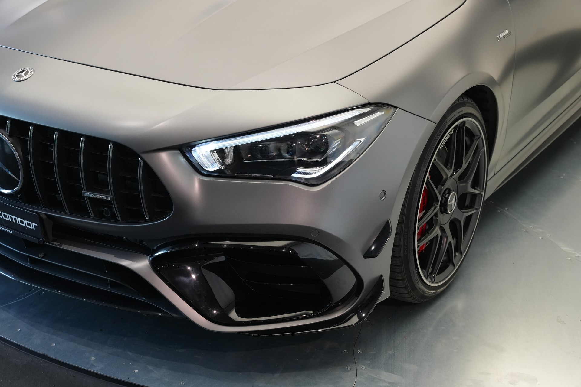 MERCEDES-BENZ CLA 45 S AMG 4Matic+ 8G-DCT *CH-Fahrzeug* *Pano* *Designo Lackierung*-image-20