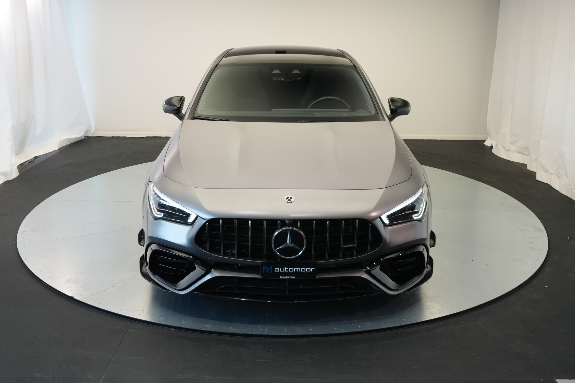 MERCEDES-BENZ CLA 45 S AMG 4Matic+ 8G-DCT *CH-Fahrzeug* *Pano* *Designo Lackierung*-image-18