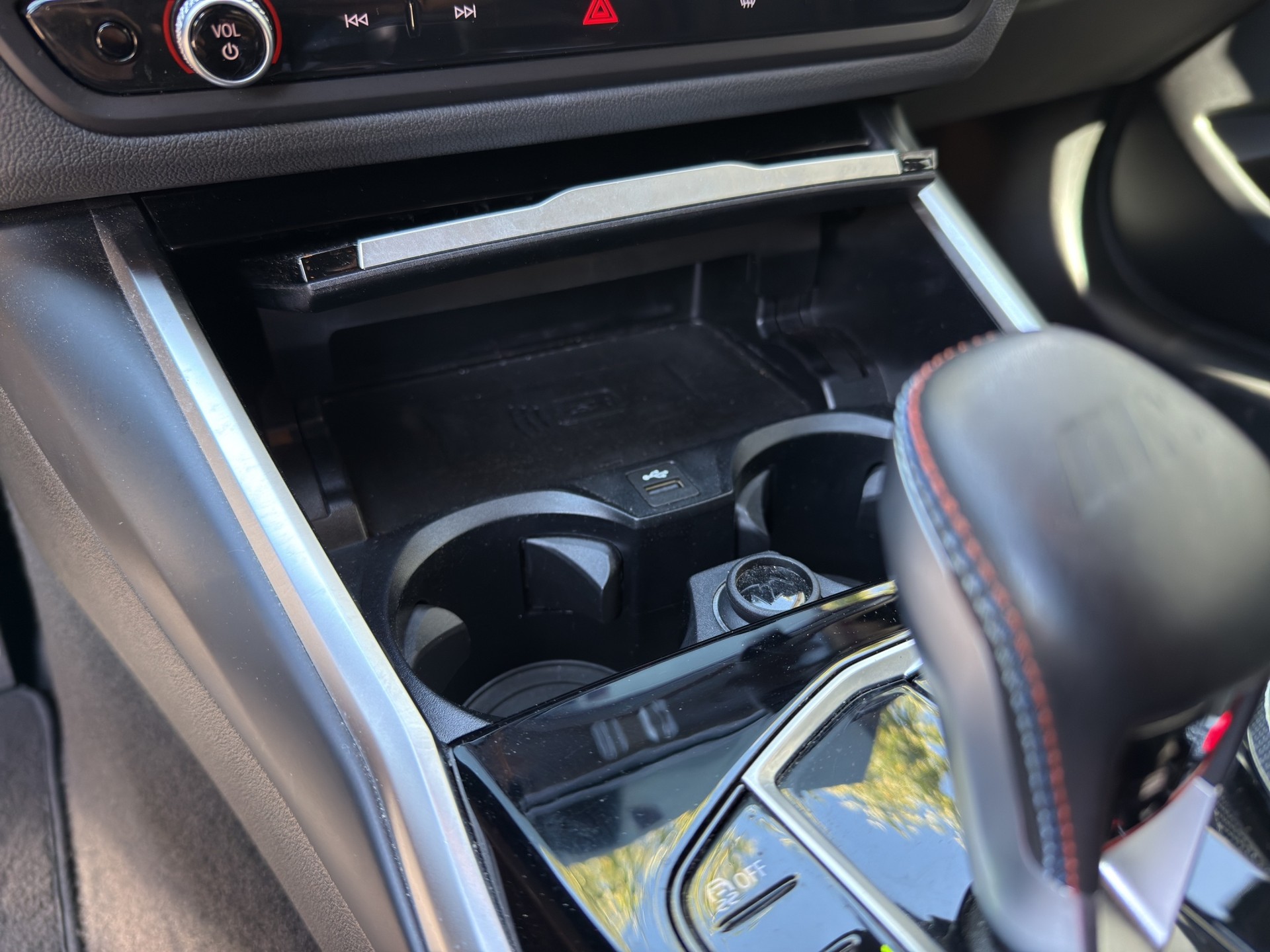 BMW M2 Steptronic * Gratisservice * Garantie * 8 fach *-image-13