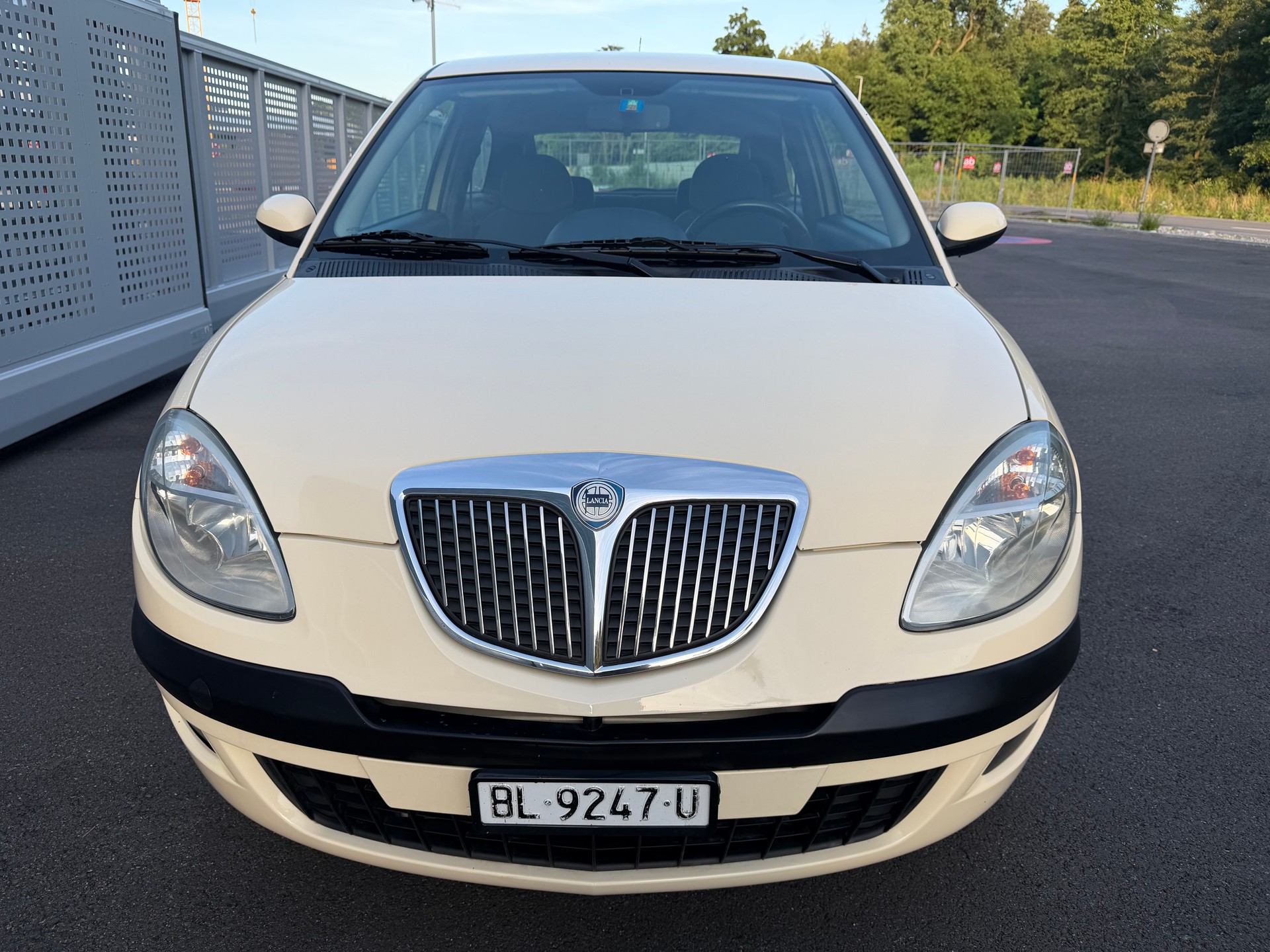 LANCIA Ypsilon 1.4 16V Argento-image-7
