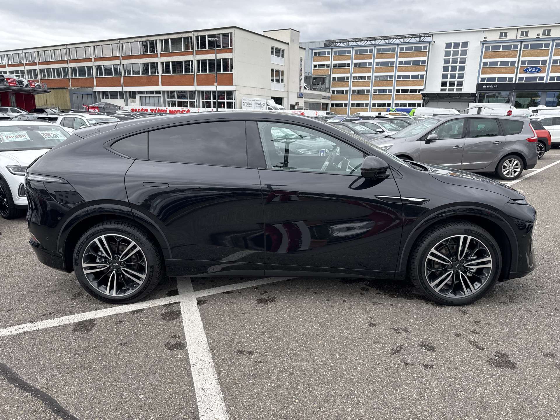XPENG G6 87,5kWh Performance 476PS AWD Automat-image-10