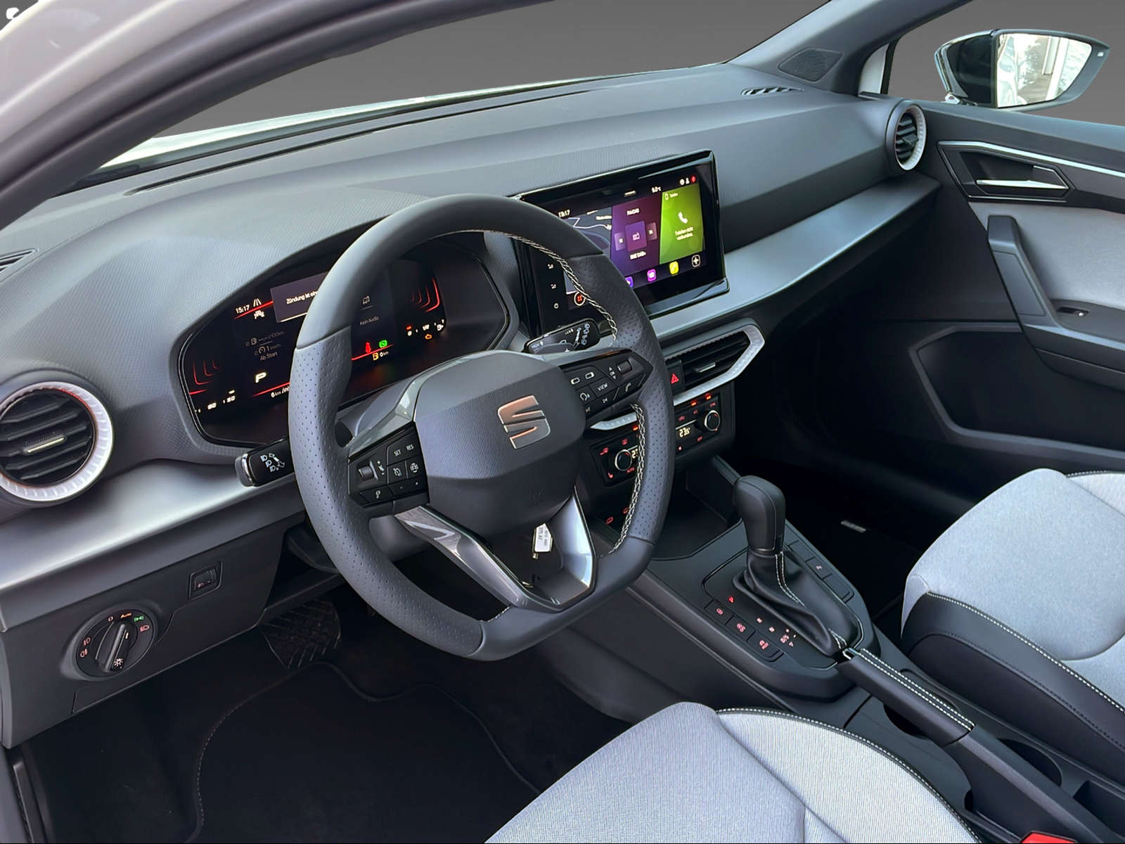 SEAT Ibiza 1.0 TSI 115 FR DSG-image-4