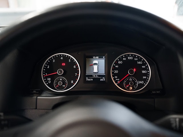 VW Tiguan 2.0 TSI Sport&Style 4Motion DSG-image-9