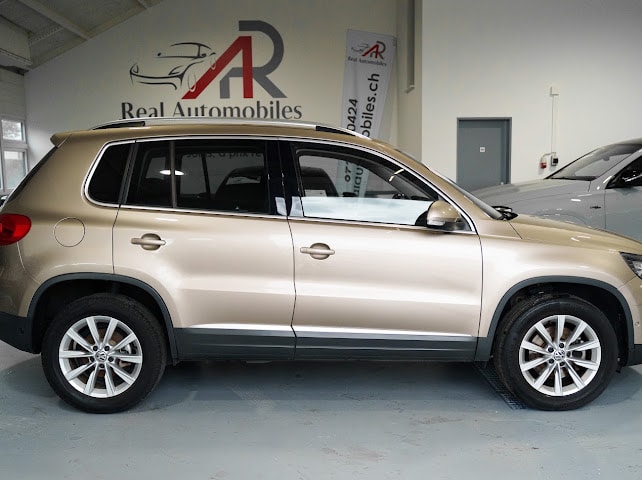 VW Tiguan 2.0 TSI Sport&Style 4Motion DSG-showroom-element-3