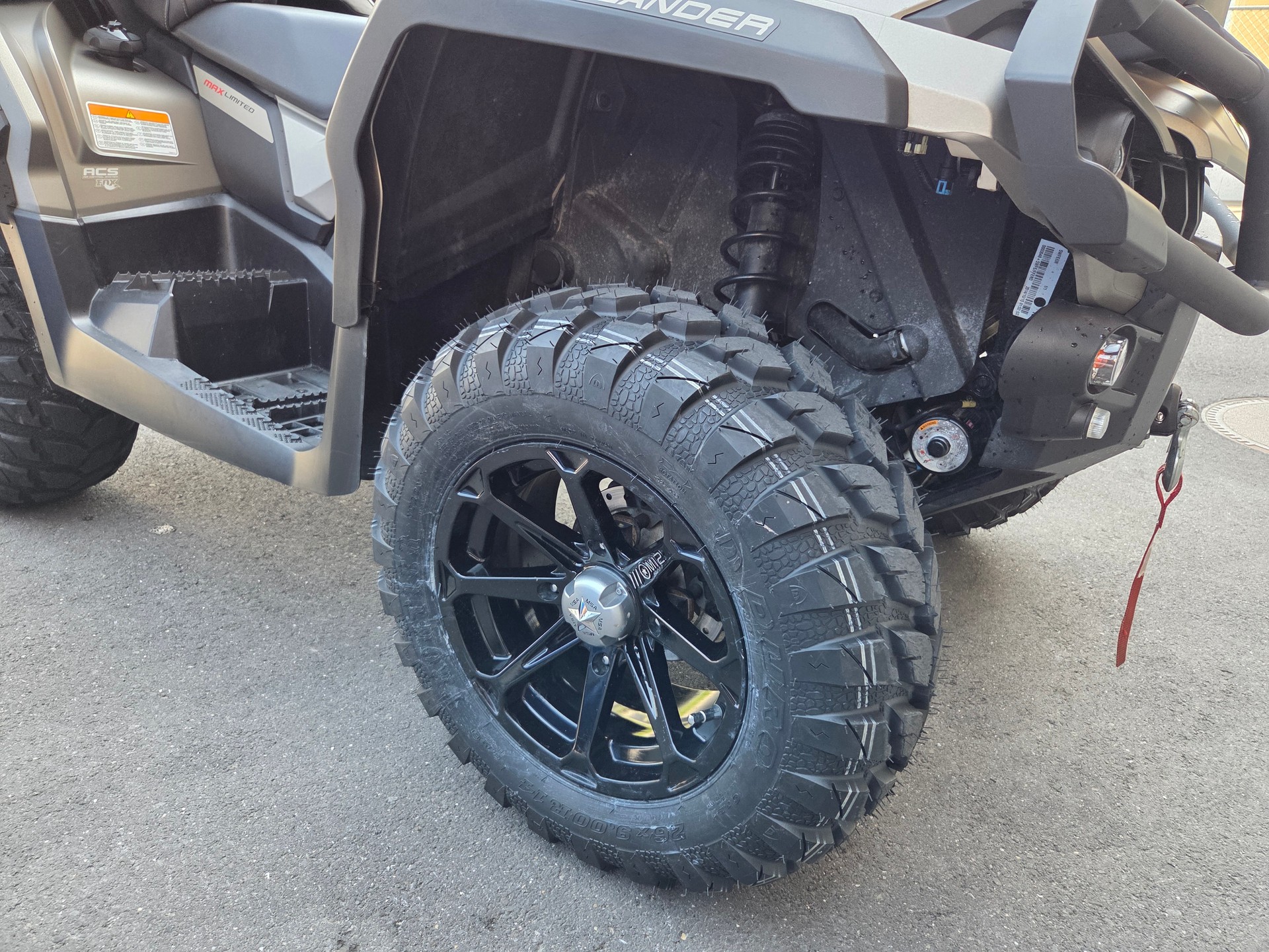 CAN-AM Outlander Max 1000 LTD Limit Edition-image-4