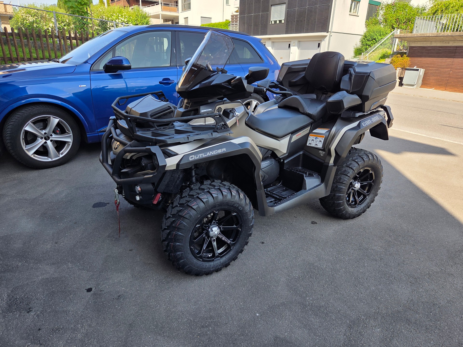 CAN-AM Outlander Max 1000 LTD Limit Edition-image-1