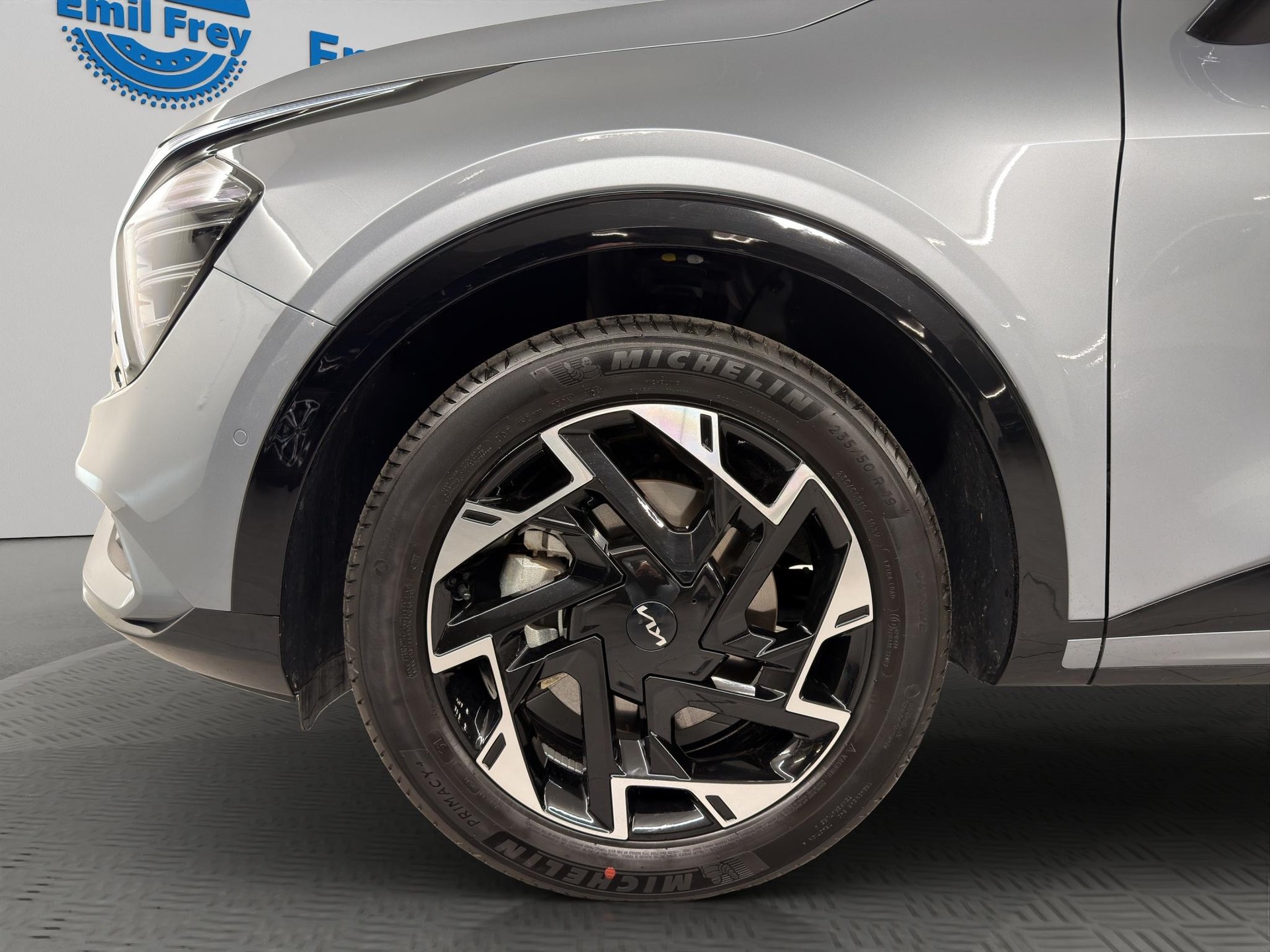 KIA Sportage 1.6 T-GDi PHEV GT-Line-showroom-element-3