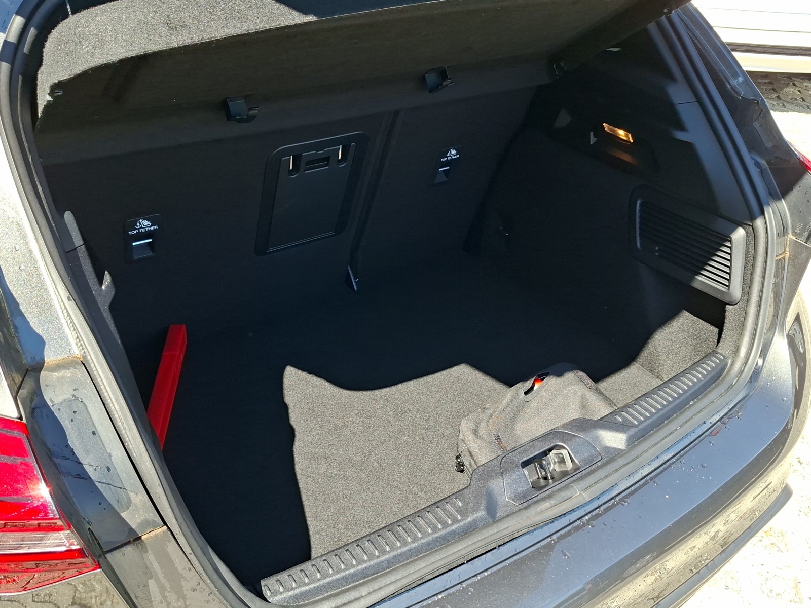 FORD Focus 1.0 MHEV St Line X Automatique-image-8