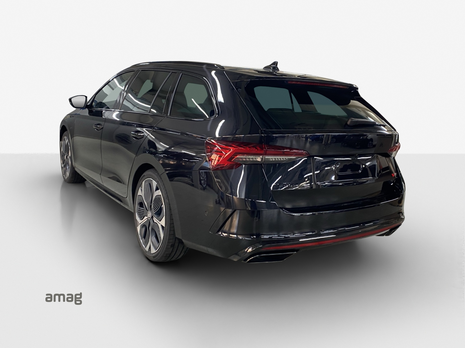 SKODA Octavia Combi 2.0 TSI DSG RS 30 Years Edition-showroom-element-2